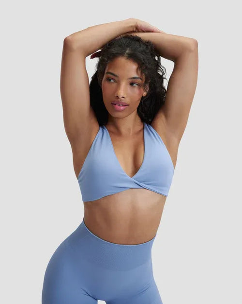 Elevate™ Sculpting Seamless Twisted Bra | Endless Sky