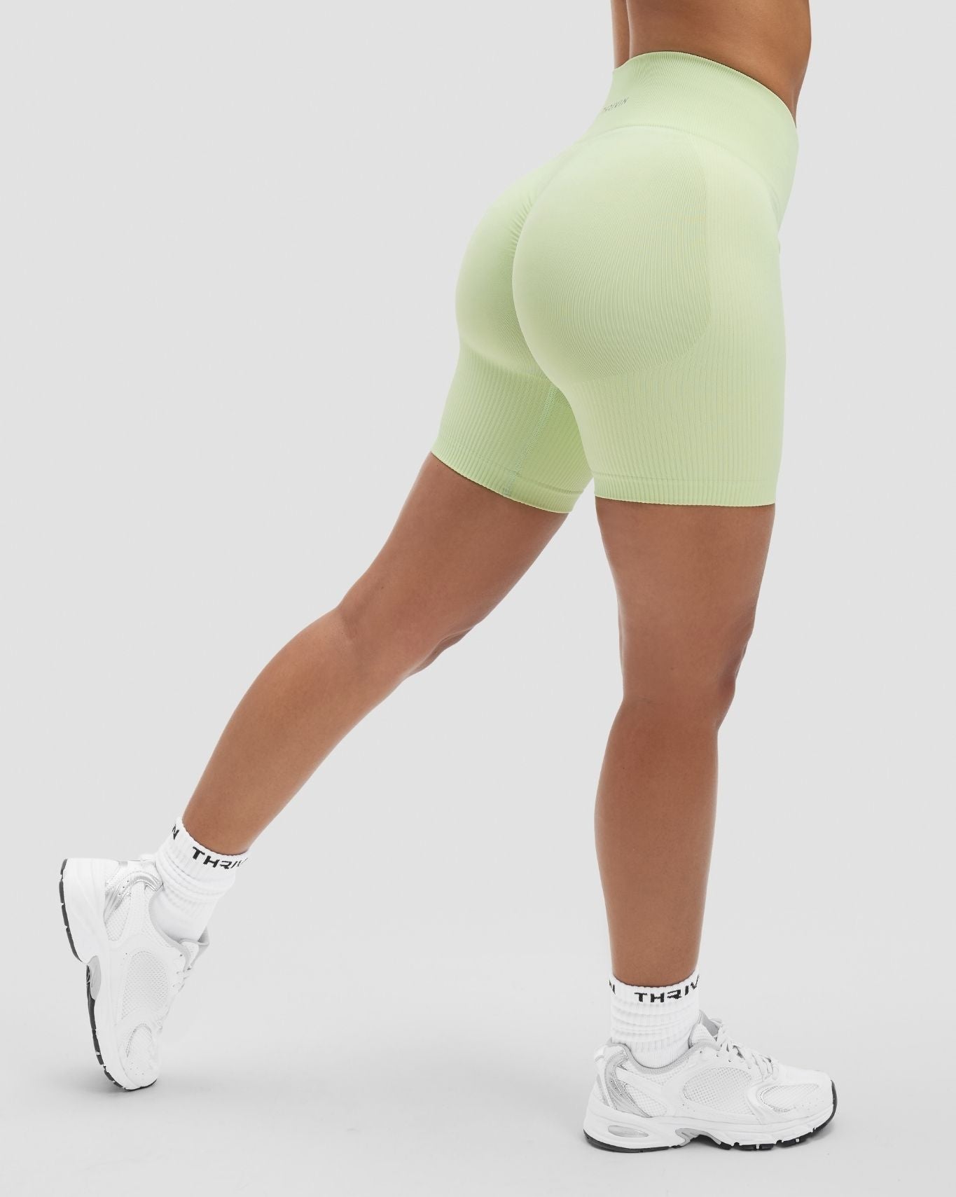 Elevate™ Sculpting High Waist Scrunch Shorts | Pistachio Green