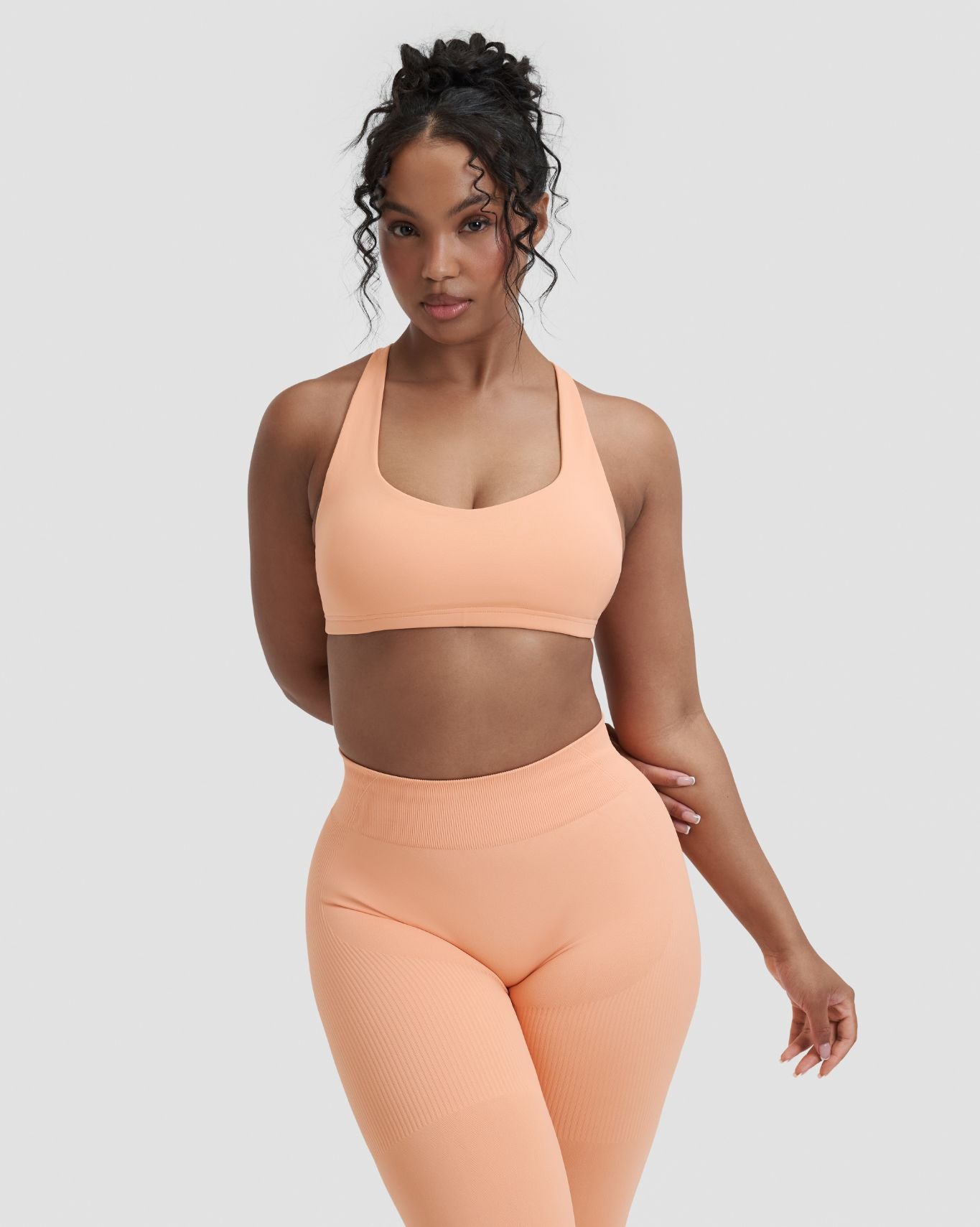 Elevate™ Sculpting Medium Impact Multiway Bra | Melon Ice