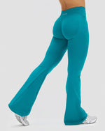 Elevate™ Sculpting Mid V-Waist Flare Leggings | Harbor Blue