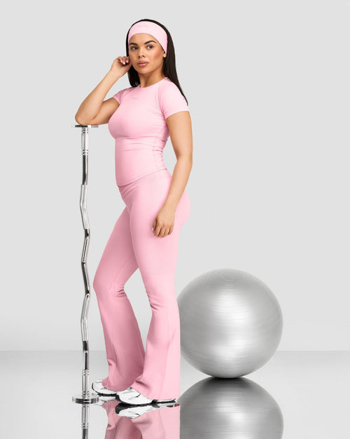 Elevate™ Sculpting Mid V-Waist Flare Leggings | Cotton Pink