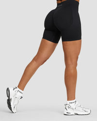 Elevate™ Shorts de Modelado de Cintura Media con Fruncido | Negro Noche