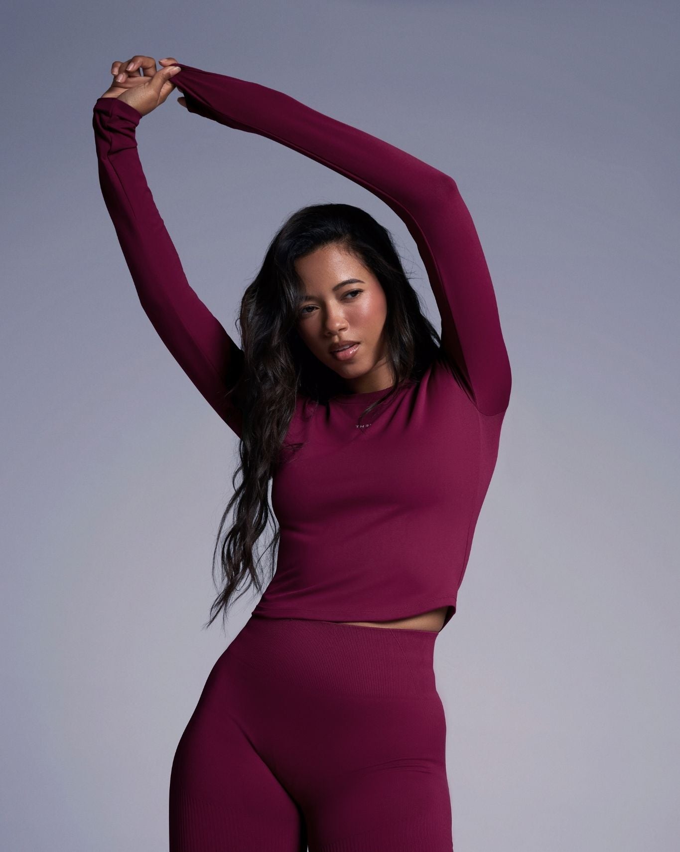 Nayla is 170cm (5'7") and wears a size S.