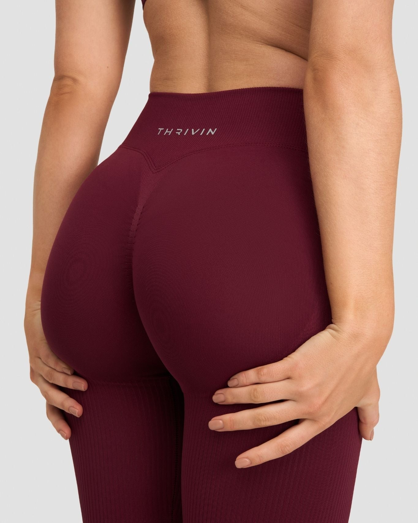 Elevate™ Sculpting Mid V-Waist Flare Leggings | Merlot