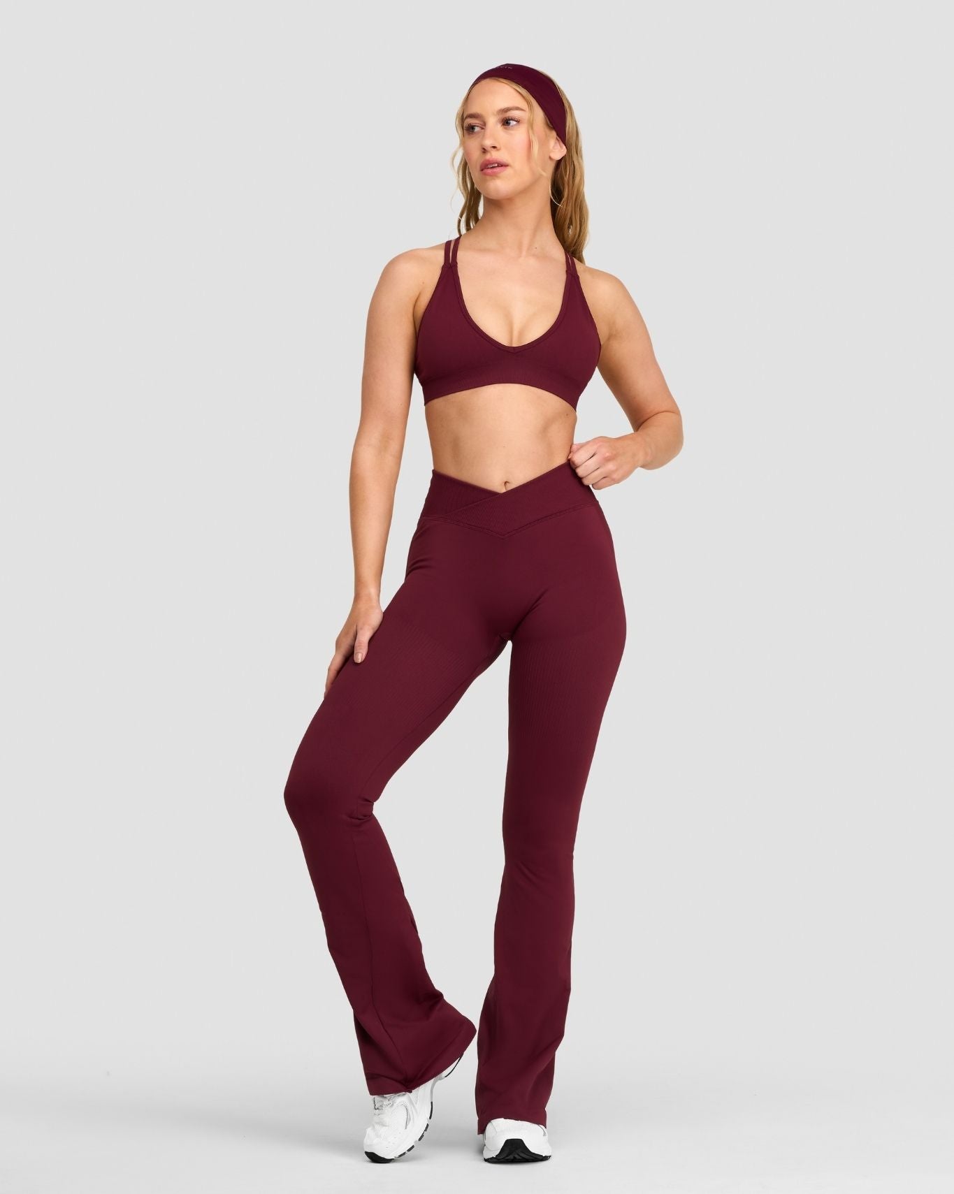 Elevate™ Sculpting Mid V-Waist Scrunch Flare | Merlot