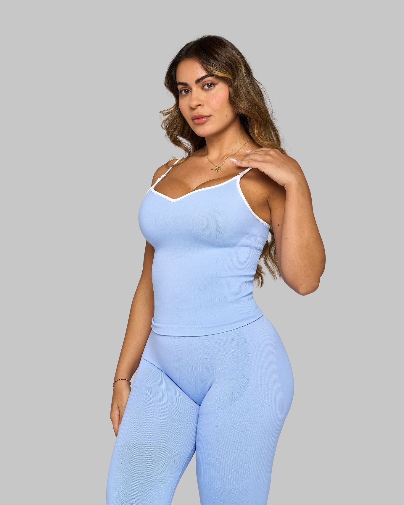 Chiara is 168cm and wears a size S.