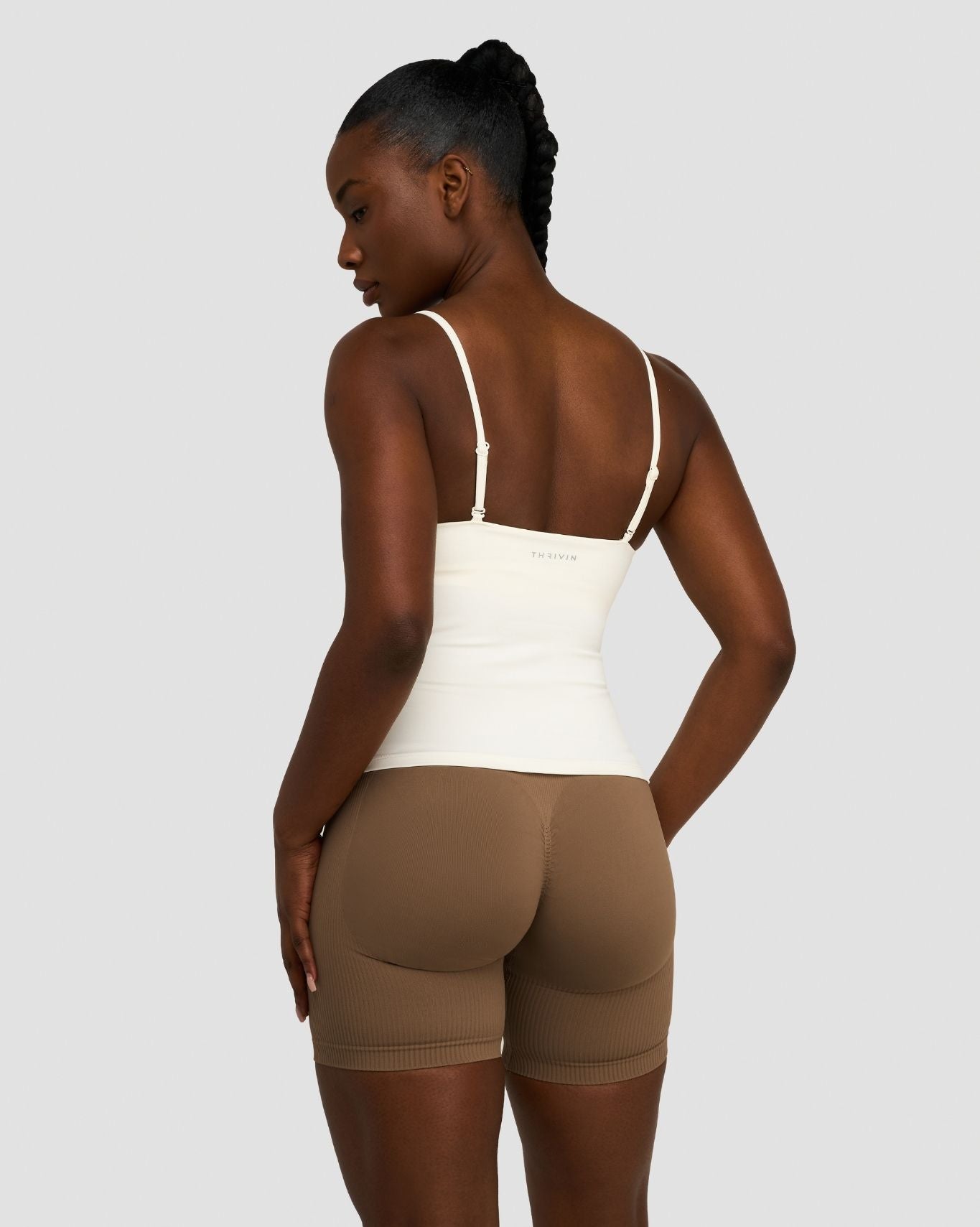 Elevate™ Sculpting Seamless Scoop Neck Cami | Cream