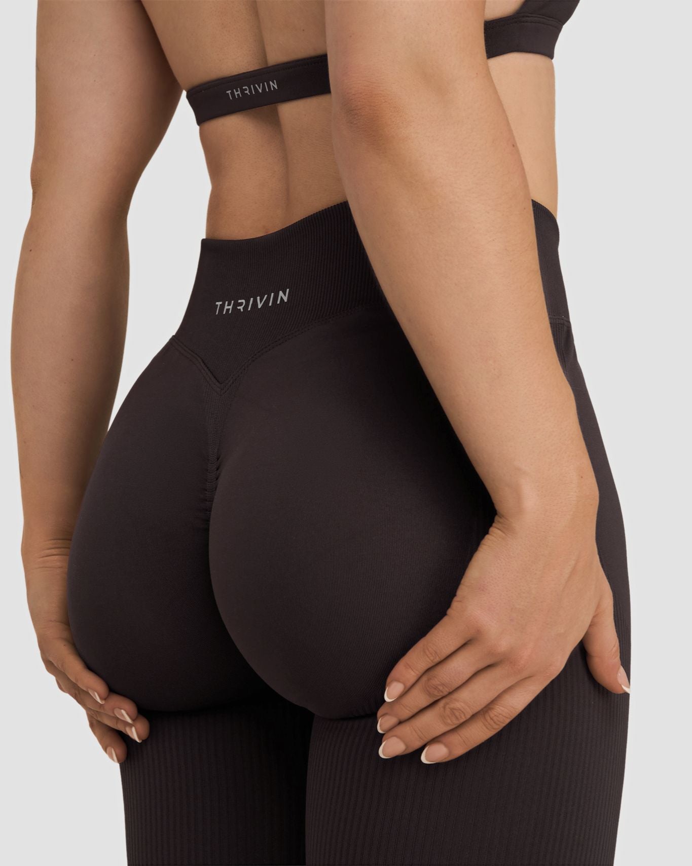 Elevate™ Sculpting Mid V-Waist Flare Leggings | Coffee