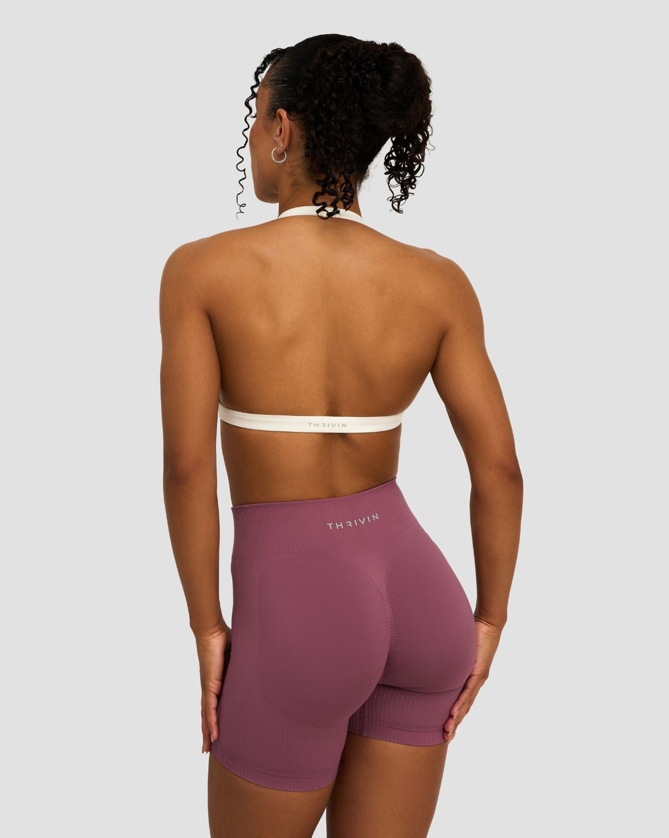 Elevate™ Sculpting Seamless V-Neck Halter Bra | Cream