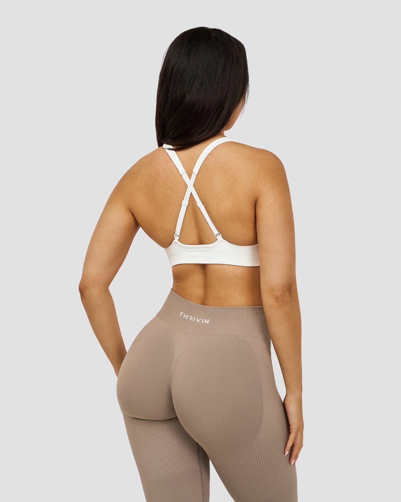 Elevate™ Sculpting Medium Impact Multiway Bra | White