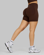 Lottie is 160cm and wears a size XS.