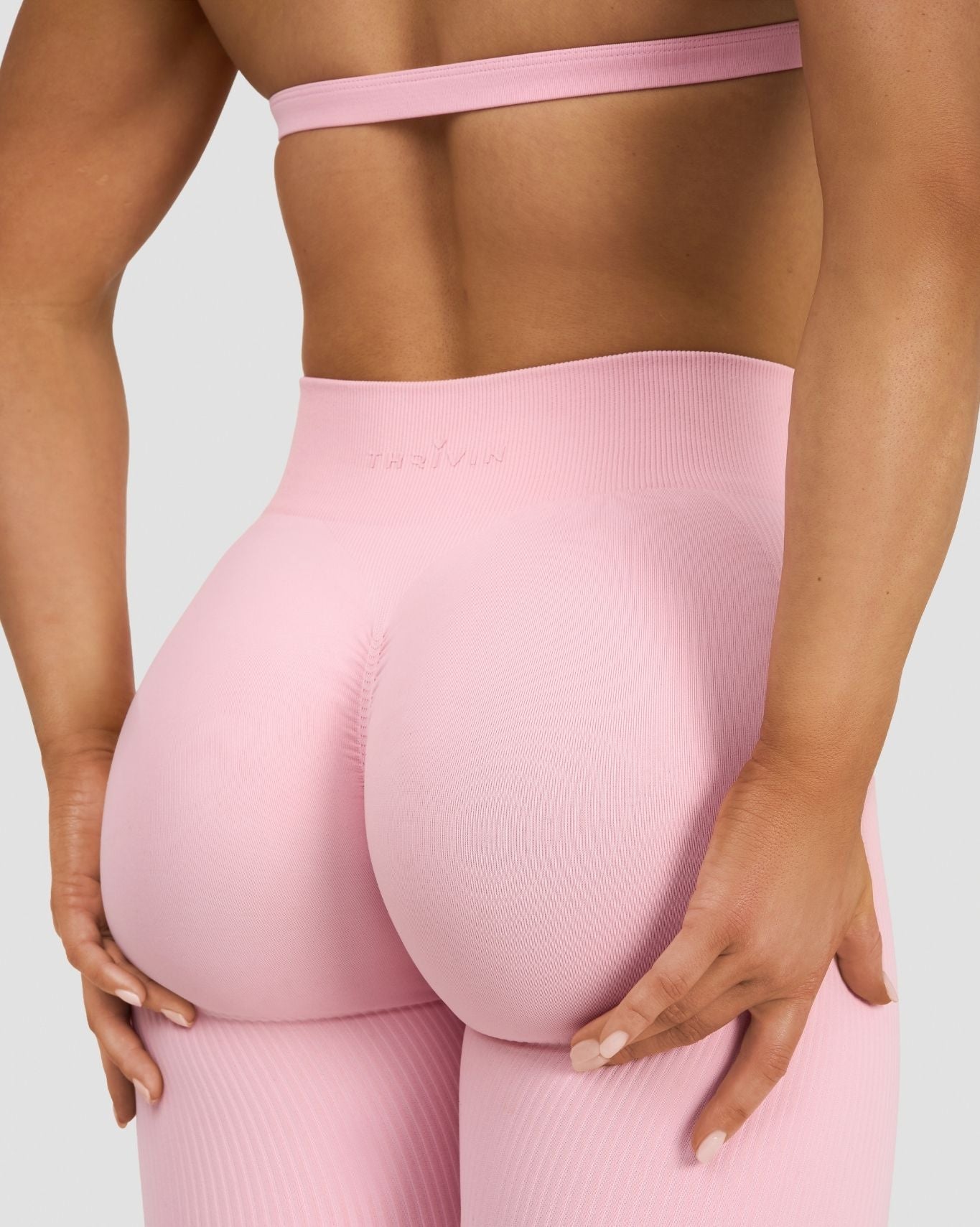 Elevate™ Sculpting Mid Waist Scrunch Leggings | Cotton Pink