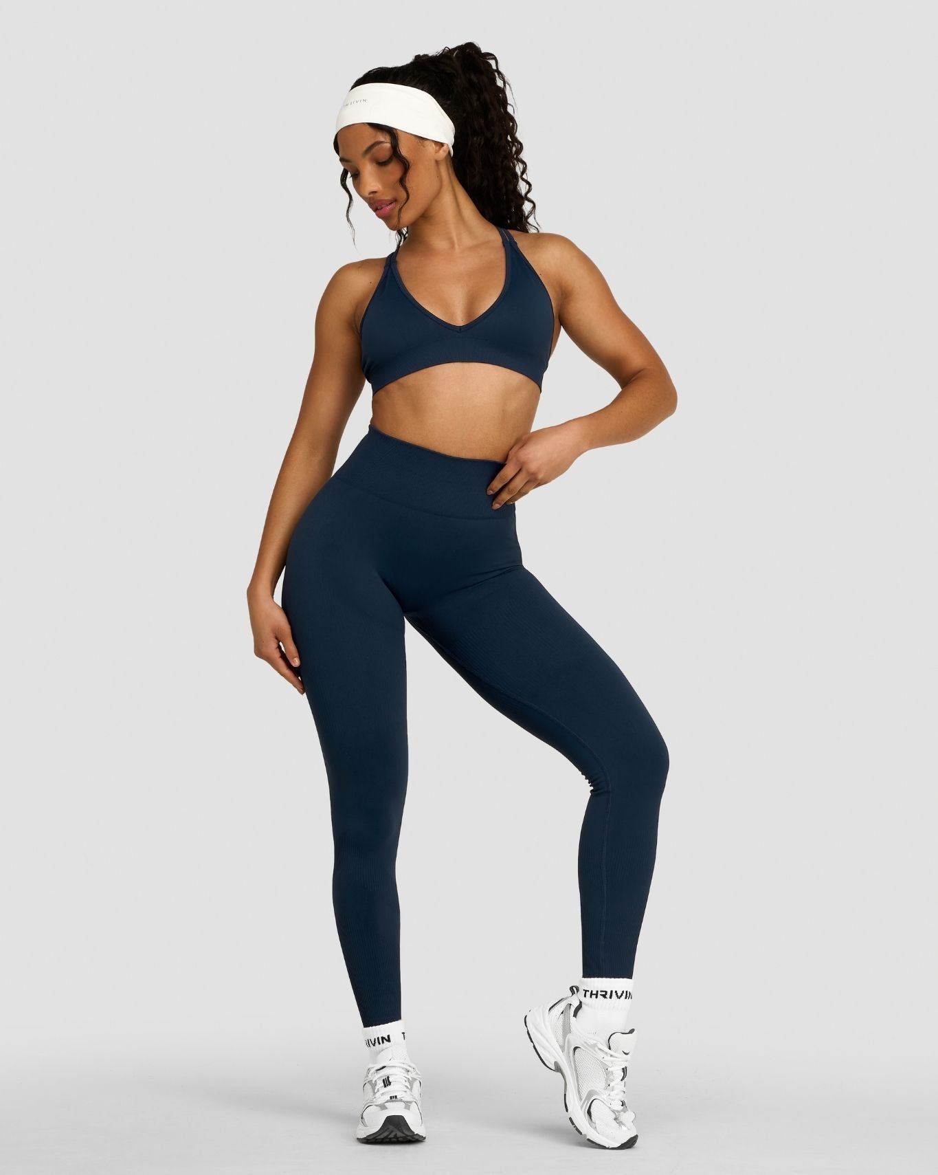 Sculpting Mid Waist Scrunch Bum Leggings - Midnight Navy | Thrivin