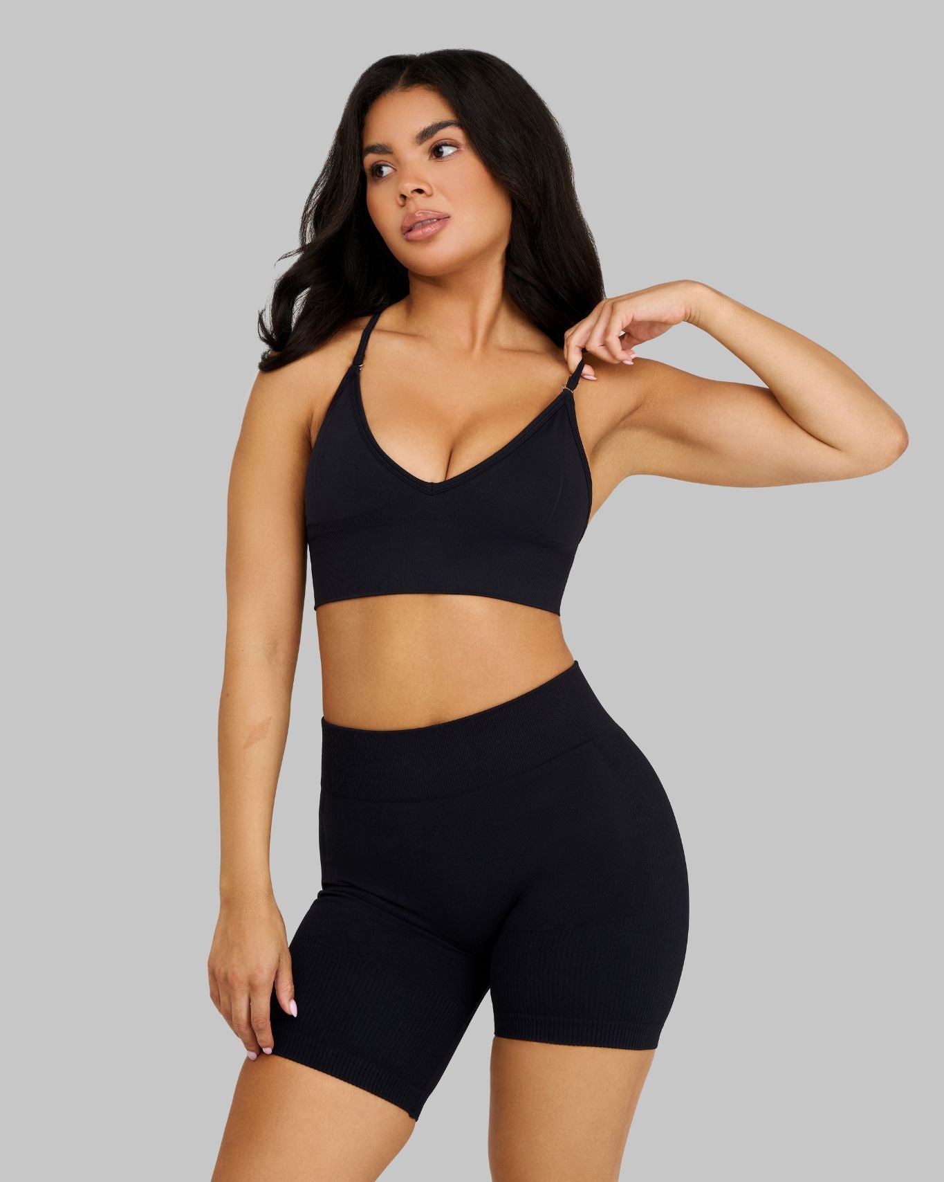 Elevate™ Multiway Sculpt Seamless Bra | Night Black
