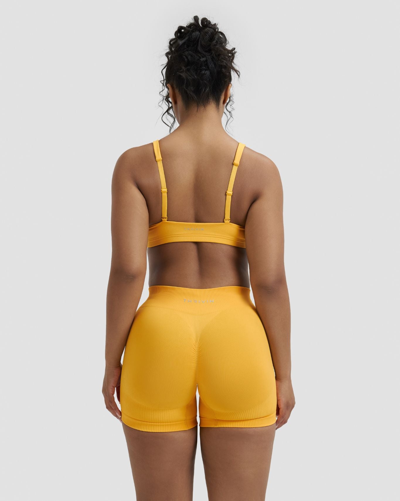 Elevate™ Sculpting Medium Impact Multiway Bra | Banana