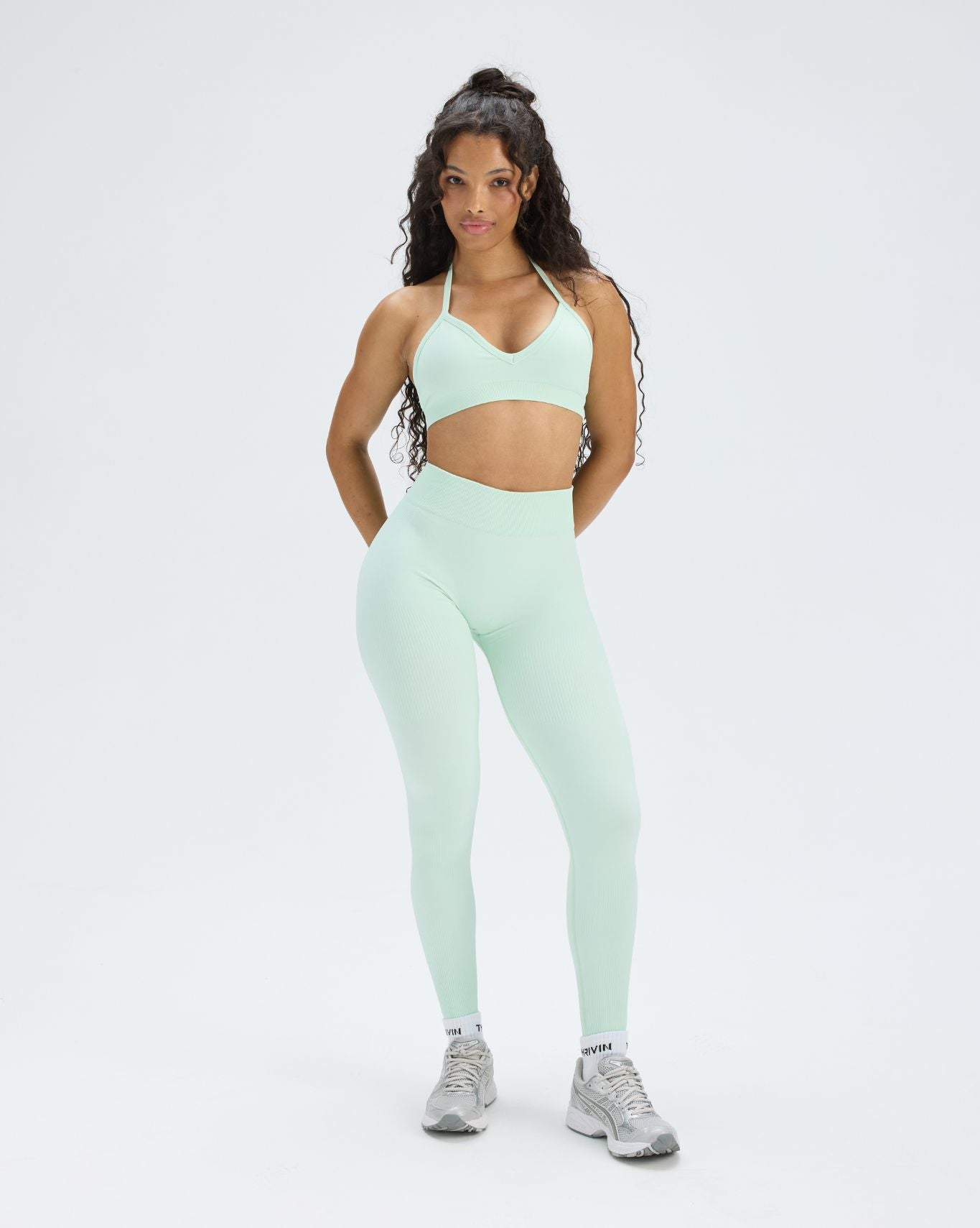 Elevate™ Sculpting Mid Waist Scrunch Leggings | Mint Julep
