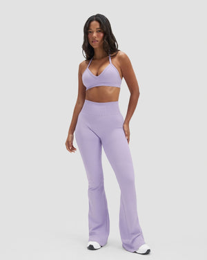Elevate™ Leggings de Cintura Alta con Efecto Moldeador y Pierna Acampanada | Lila