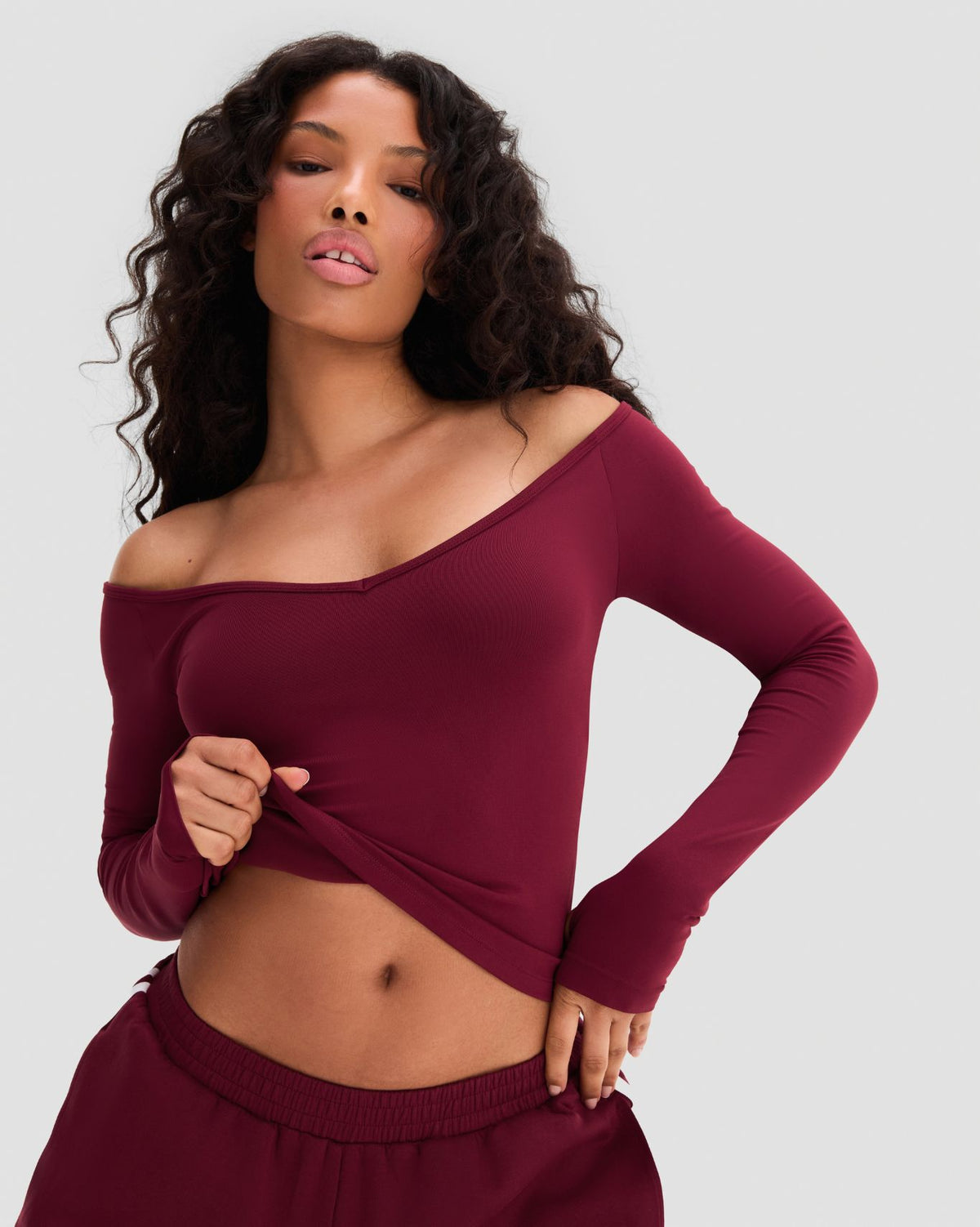 Elevate™ Sculpting Seamless V-Neck Top | Fine Wine