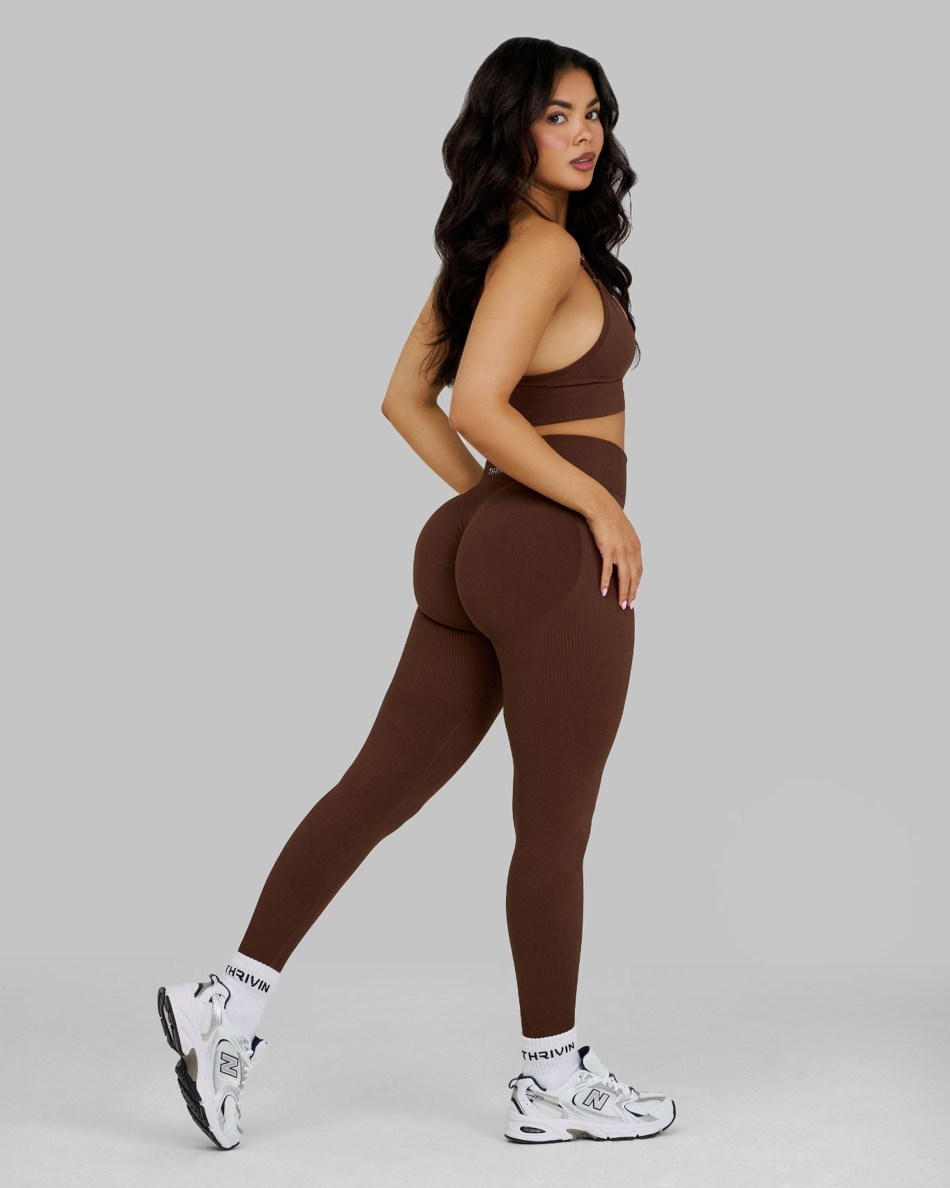 Elevate™ Sculpting Mid Waist Scrunch Leggings | Bourbon Brown