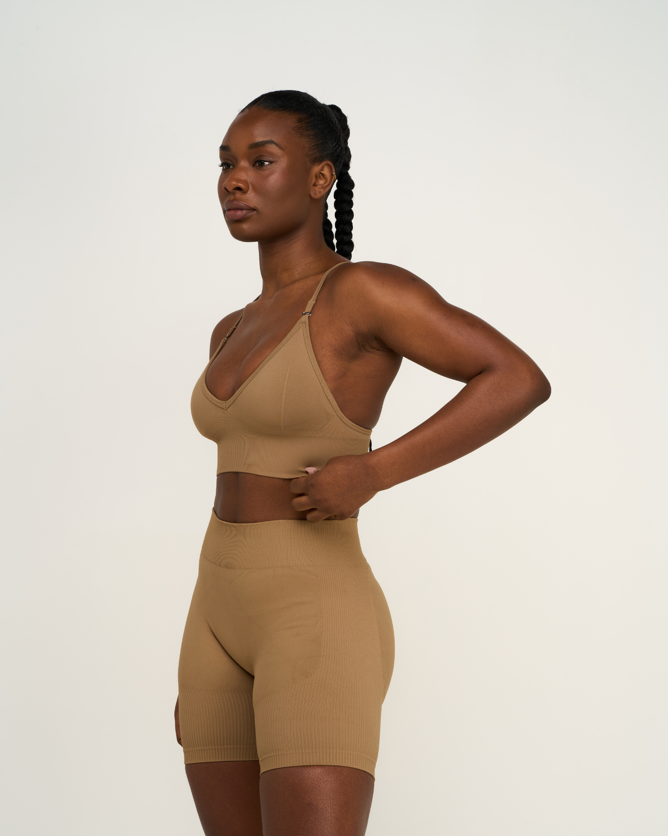 Elevate™ Multiway Sculpt Seamless Bra | Toffee