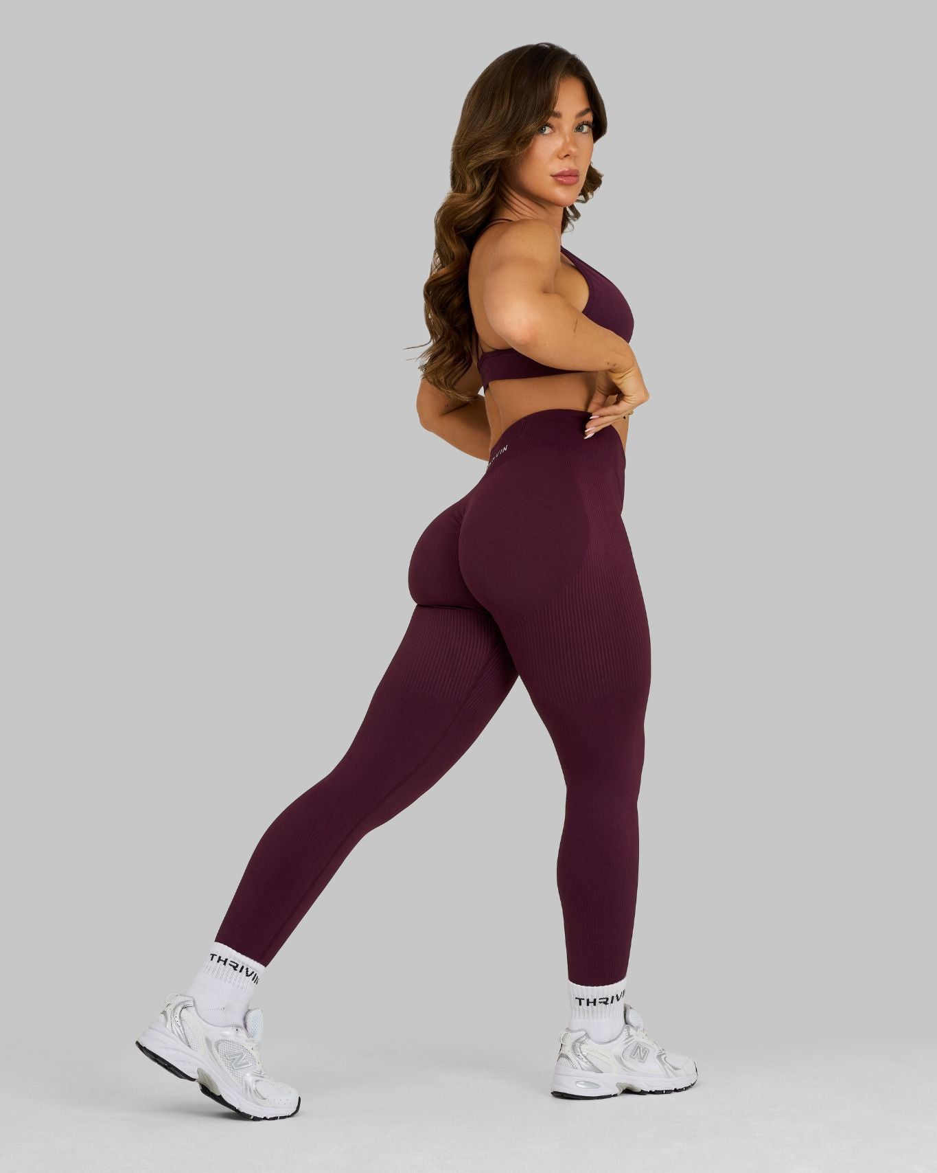Elevate™ Sculpting Mid Waist Scrunch Leggings - Winter Plum | Thrivin