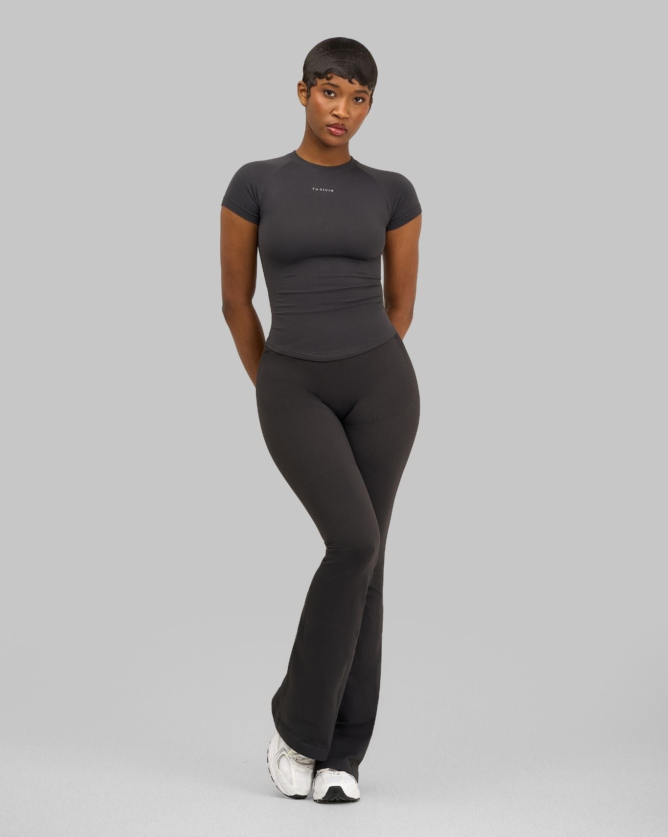 Elevate™ Sculpting Mid V-Waist Scrunch Flare | Charcoal Grey