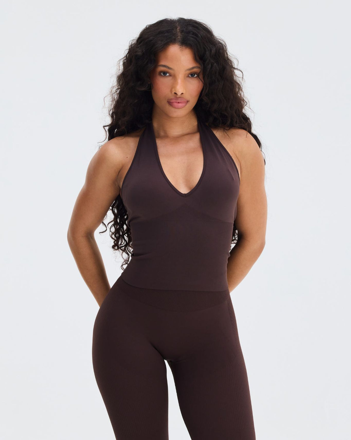 Elevate™ Sculpting Seamless Halterneck Top | Coffee