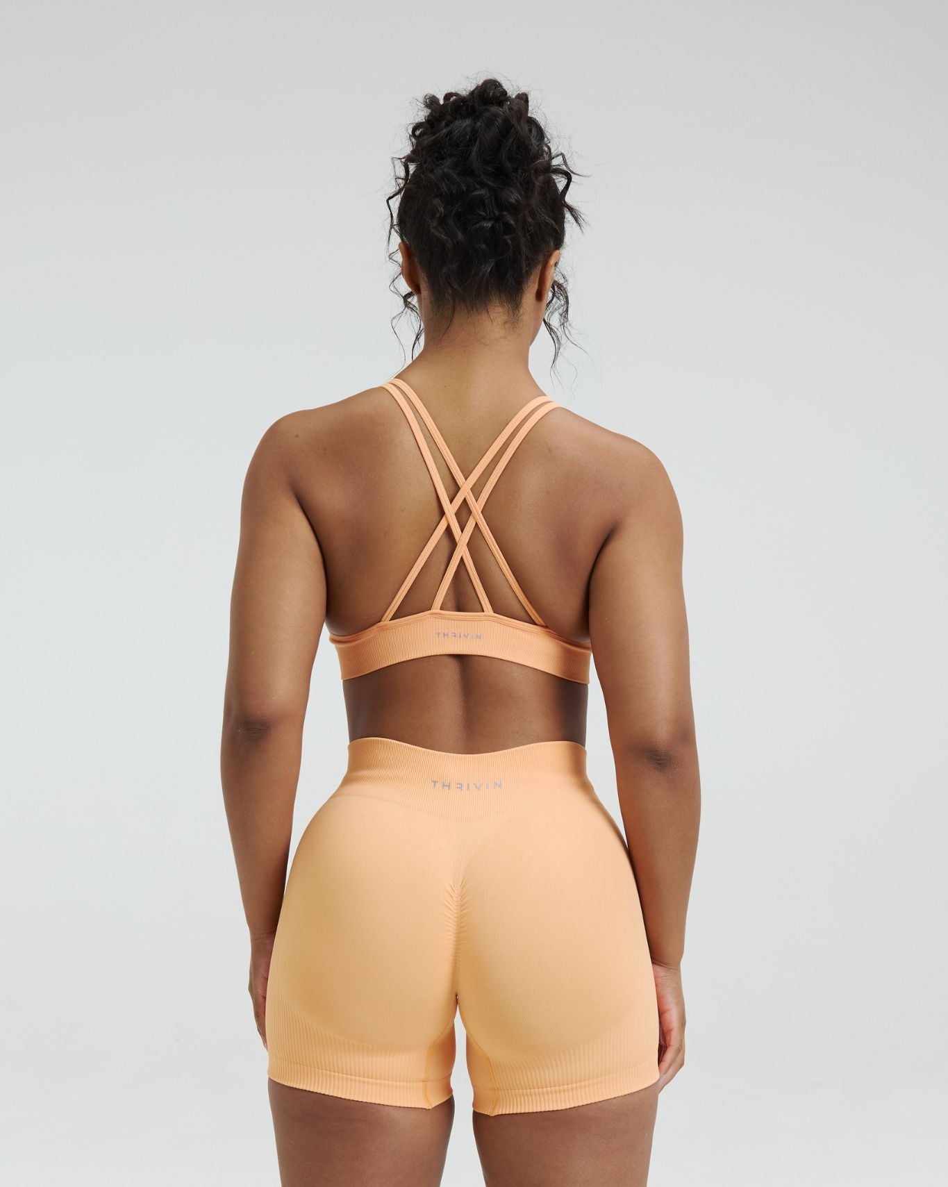 Elevate™ Bra de Alto Pico Sin Costuras de Escultura | Melón