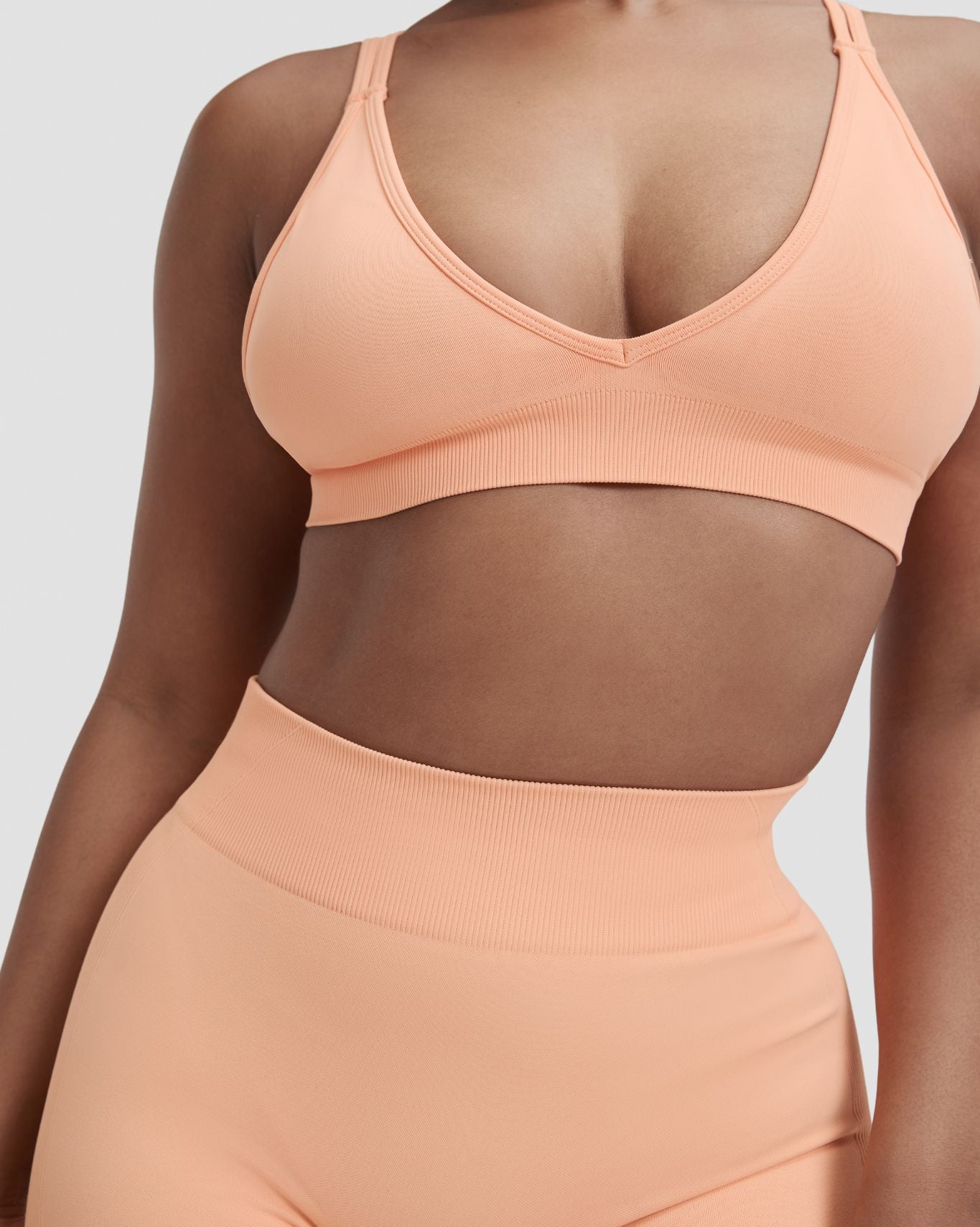 Elevate™ Sculpting Seamless High Apex Bra | Melon Ice
