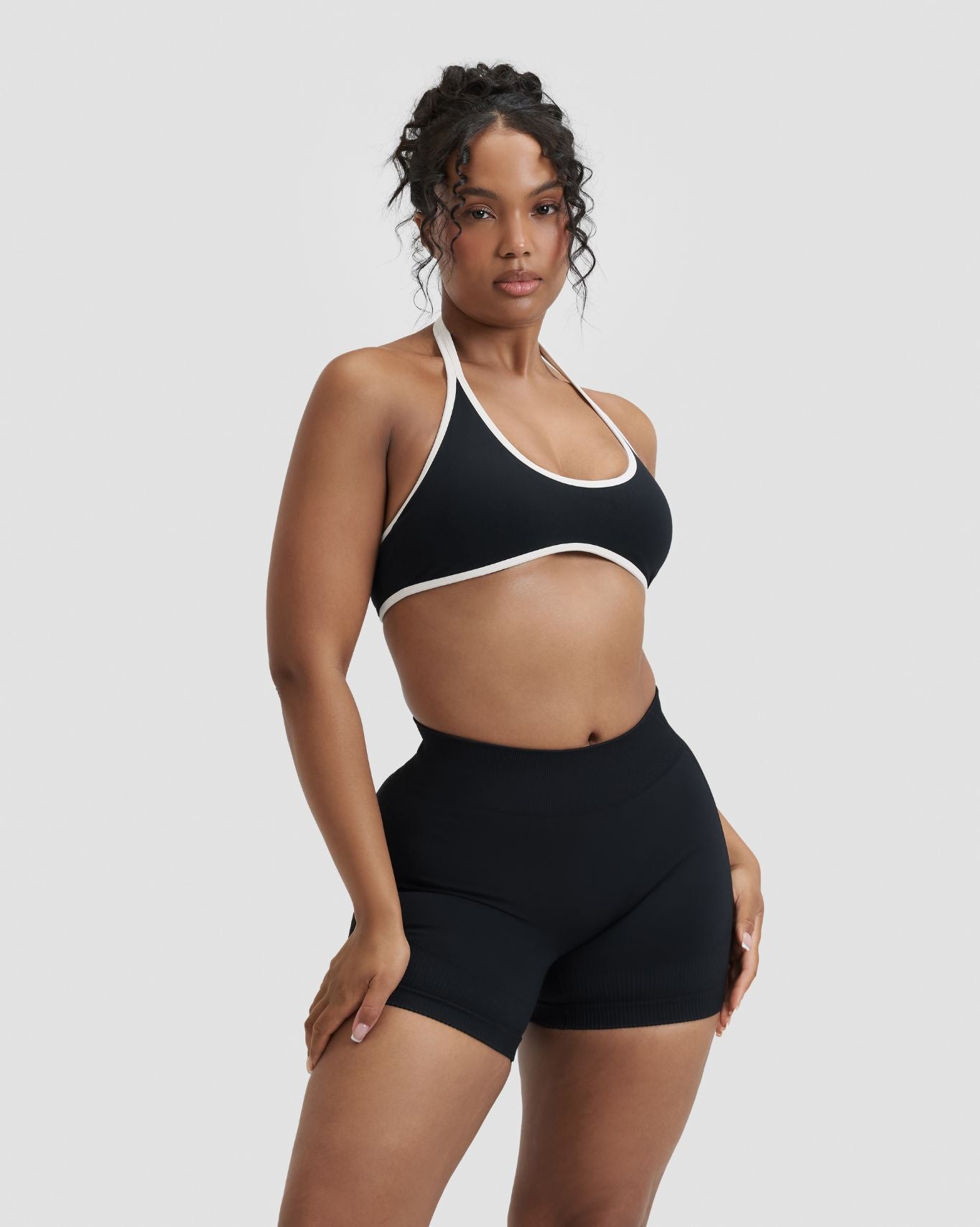 Elevate™ Sculpting Mid Waist Scrunch Shorter Shorts | Night Black