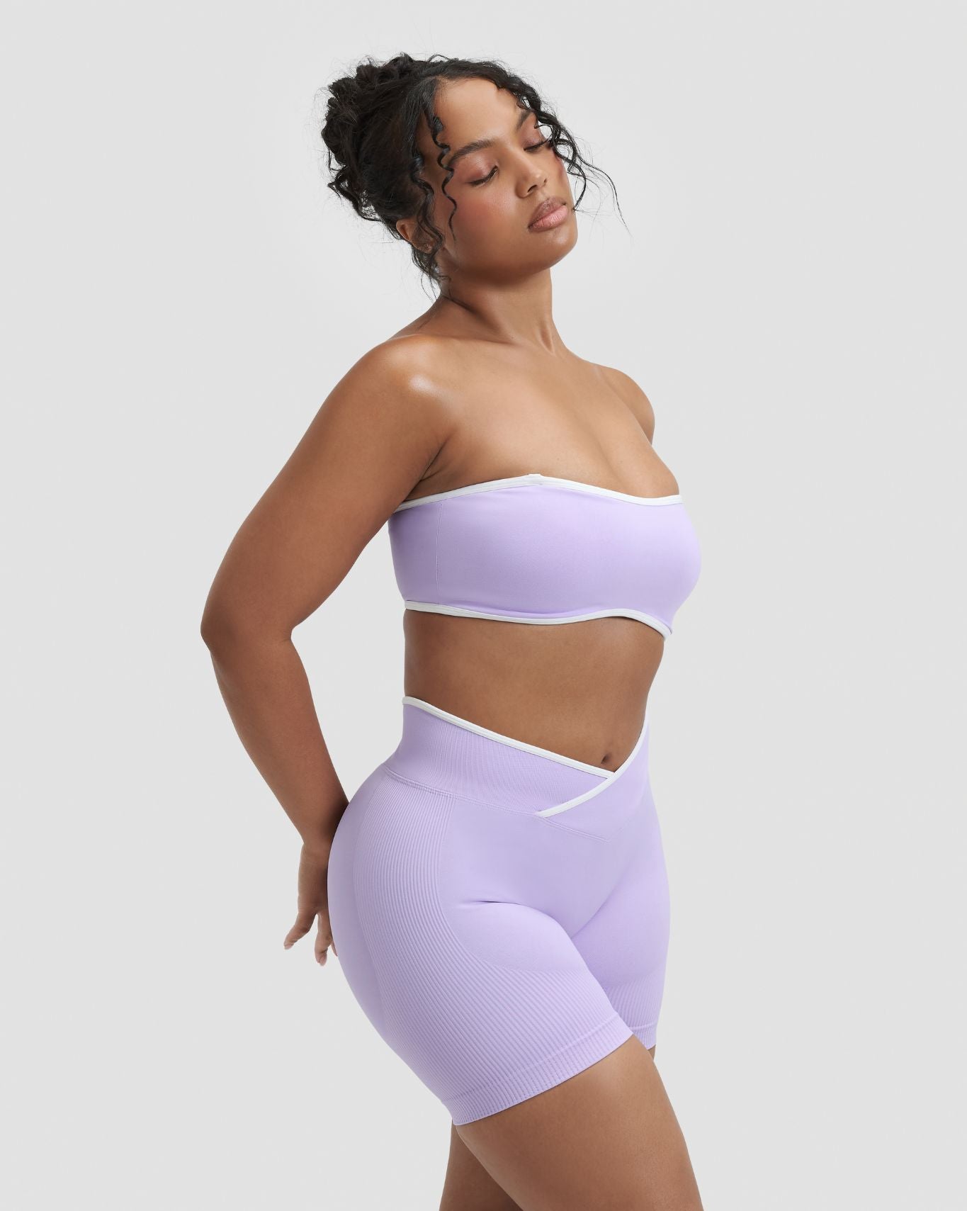 Elevate™ Outline Bandeau Bra | Lilac