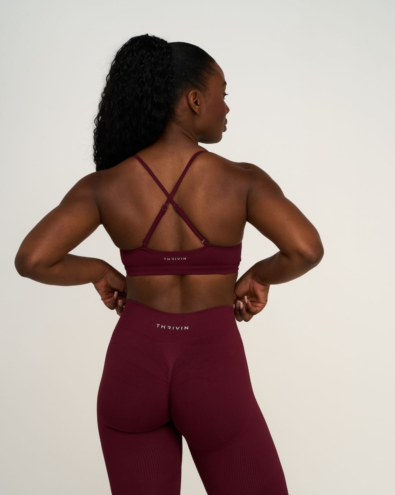Elevate™ Sculpting Seamless Scoop Neck Bra | Merlot