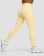 Elevate™ Sculpting Mid Waist Scrunch Leggings | Golden Butter