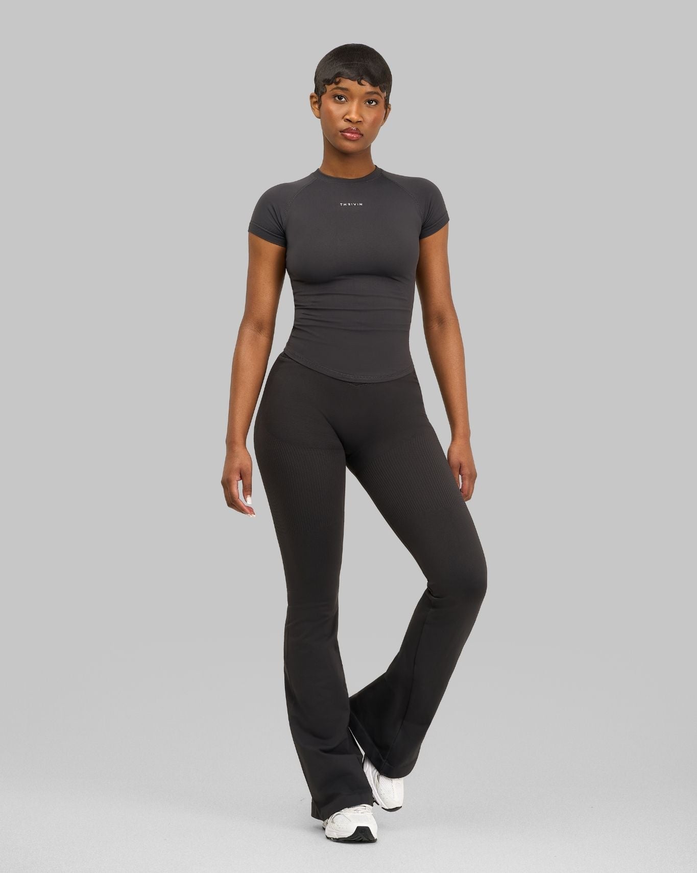 Elevate™ Sculpting Mid V-Waist Scrunch Flare | Charcoal Grey