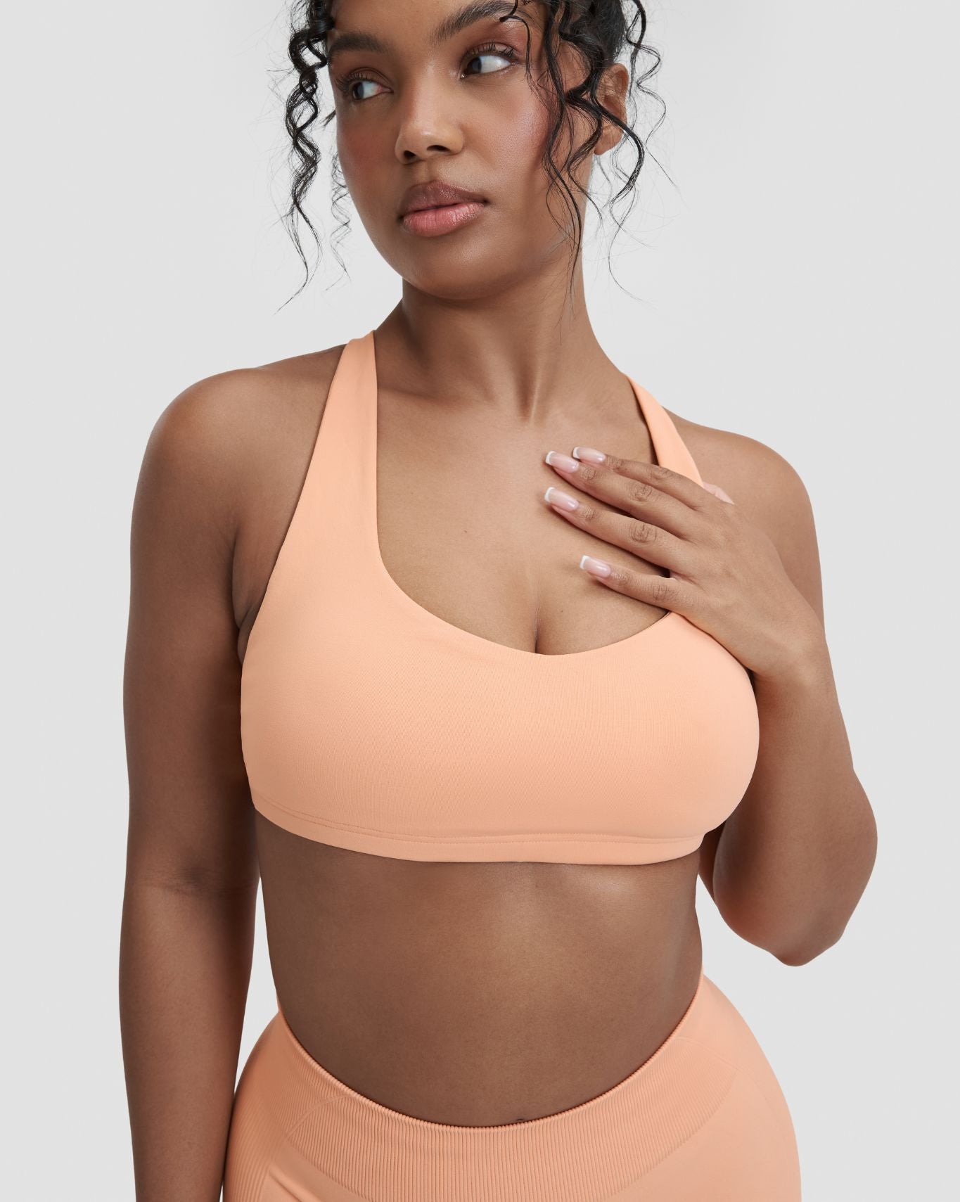 Elevate™ Sculpting Medium Impact Multiway Bra | Melon Ice
