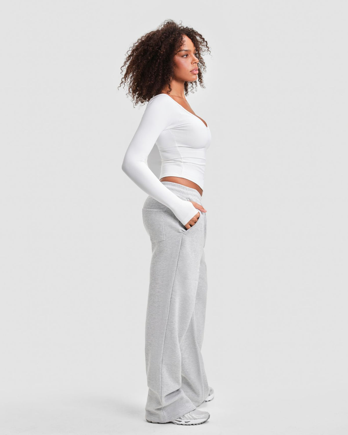 Original Straight Leg Jogger in Marl, side view of the straight leg drop, side pocket and rear patch pocket