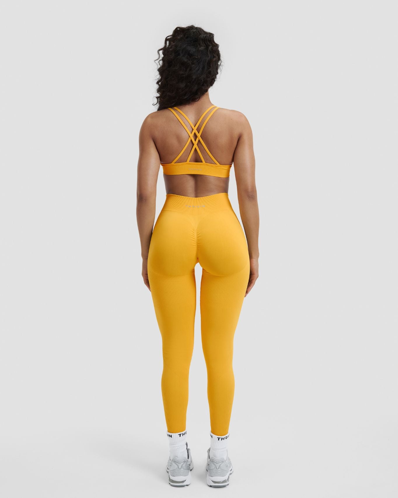 Elevate™ Sculpting Mid Waist Scrunch Leggings | Banana