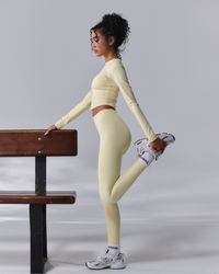 Aliyah is 168cm (5'6") and wears a size XS.