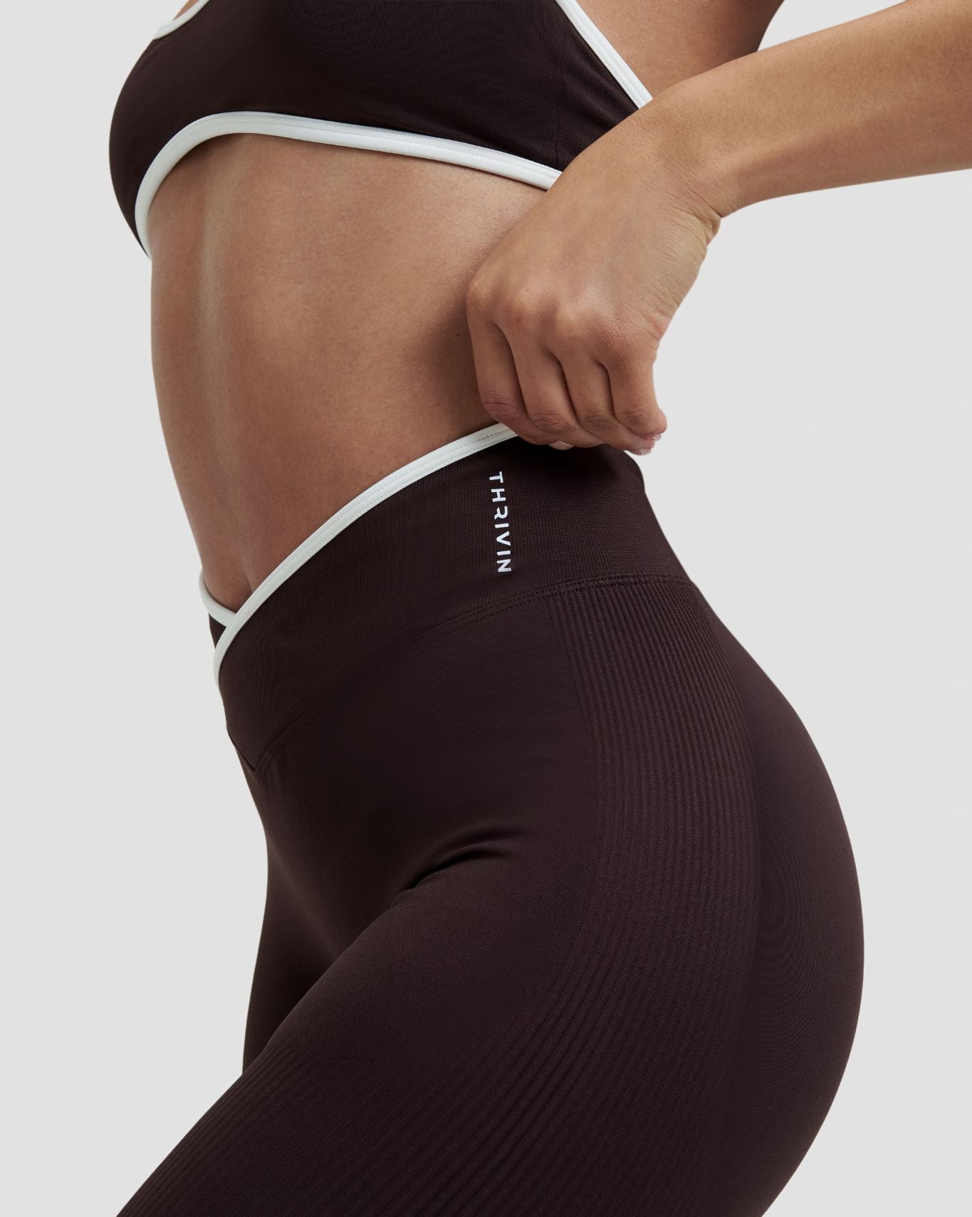 レッグウェア THRIVIN Elevate Ribbed Contour Leggings Outline V High Waist Leggings - Coffee | Sculpting Fit | Thrivin