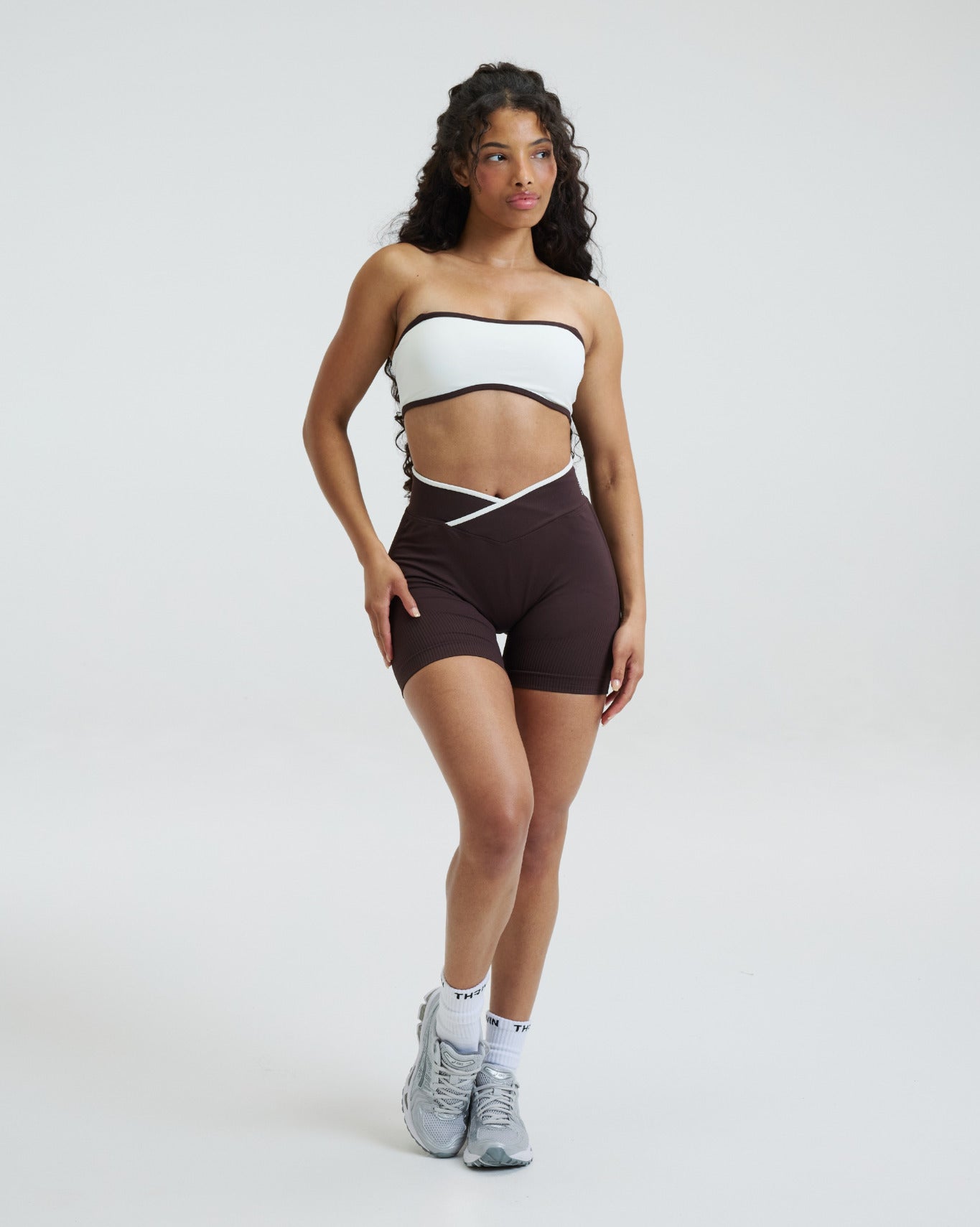 Elevate™ Outline Bandeau Bra | Cream