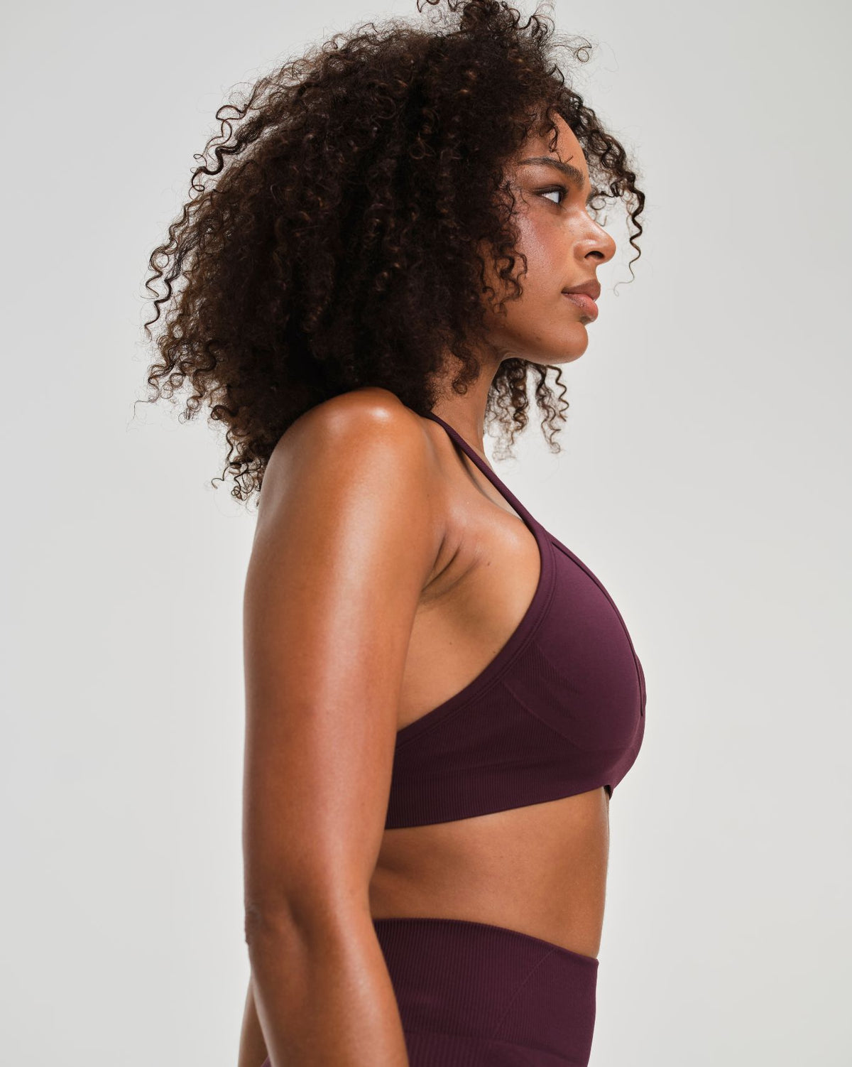 Elevate™ Sculpting Seamless Adjustable Halter Bra | Winter Plum