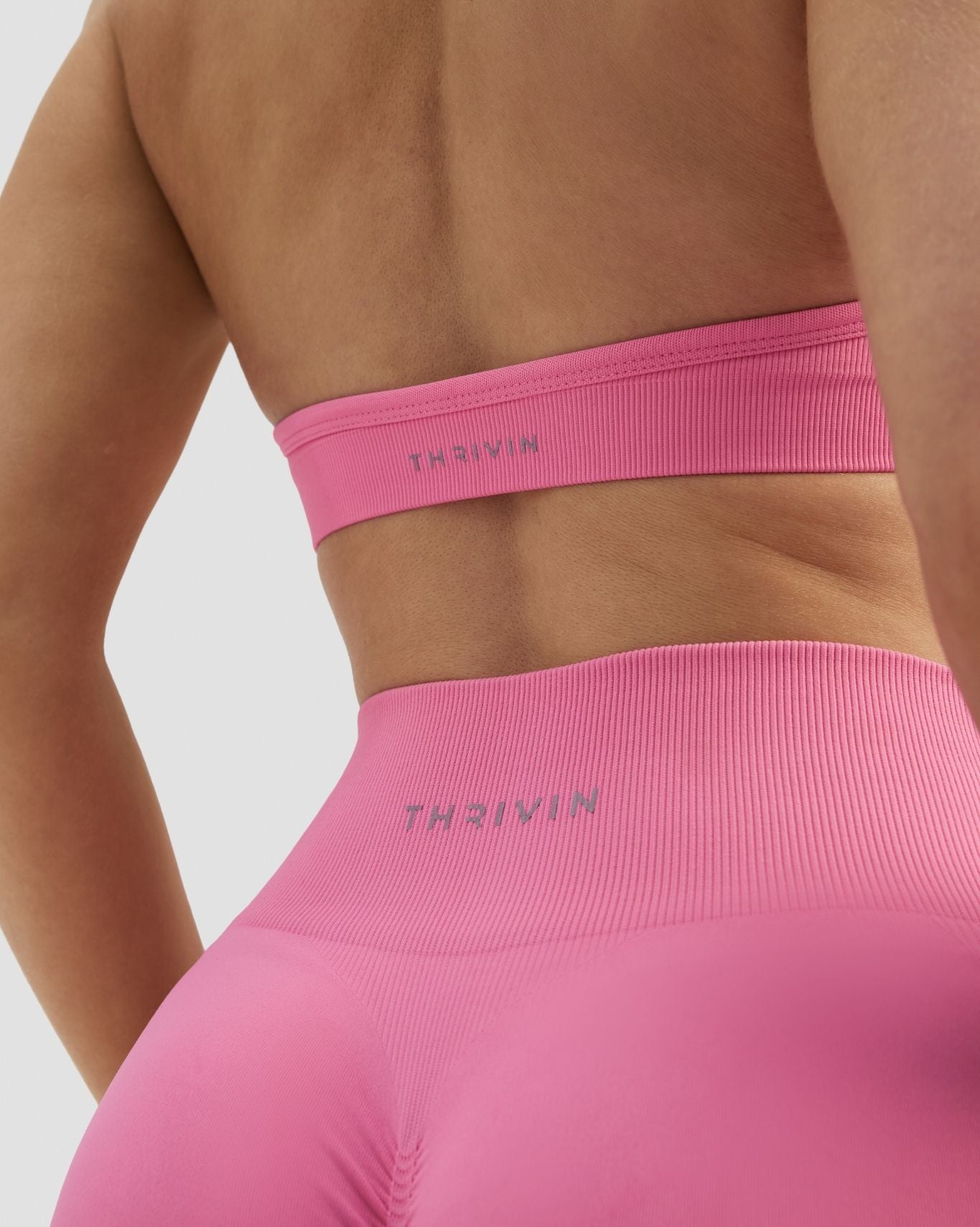 Elevate™ Sculpting Seamless Adjustable Halter Bra | Bubble Pink
