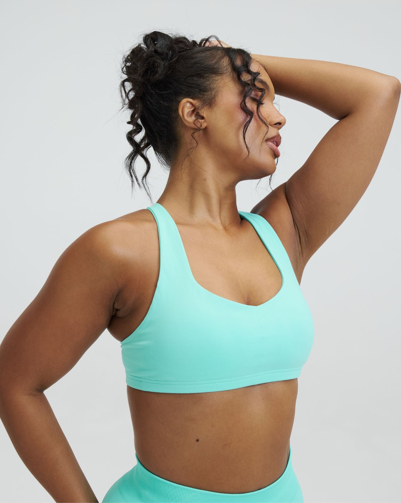 Elevate™ Sujetador Multiuso de Impacto Medio con Modelado | Mareas Claras