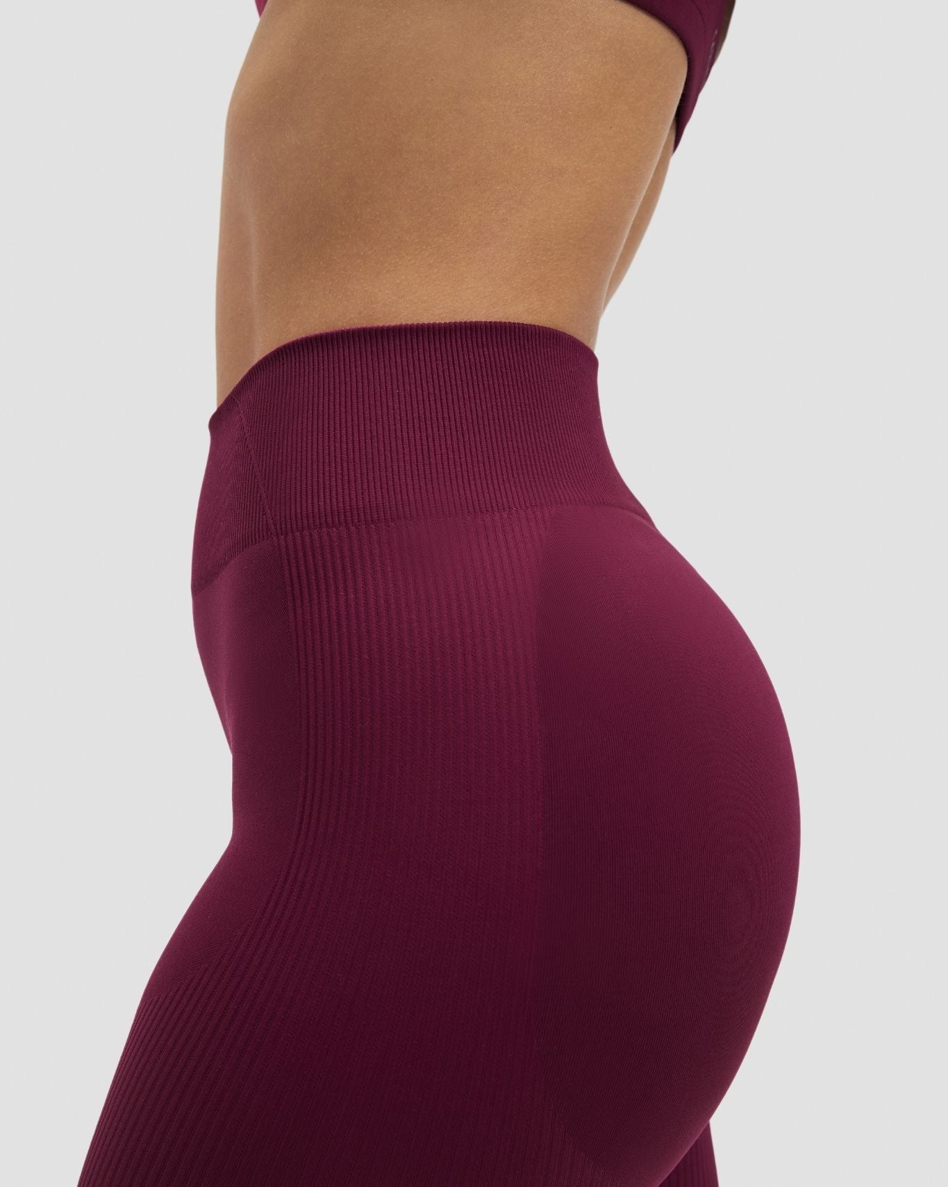 Sculpting Mid Waist Scrunch Bum Leggings - Cherry Berry | Thrivin