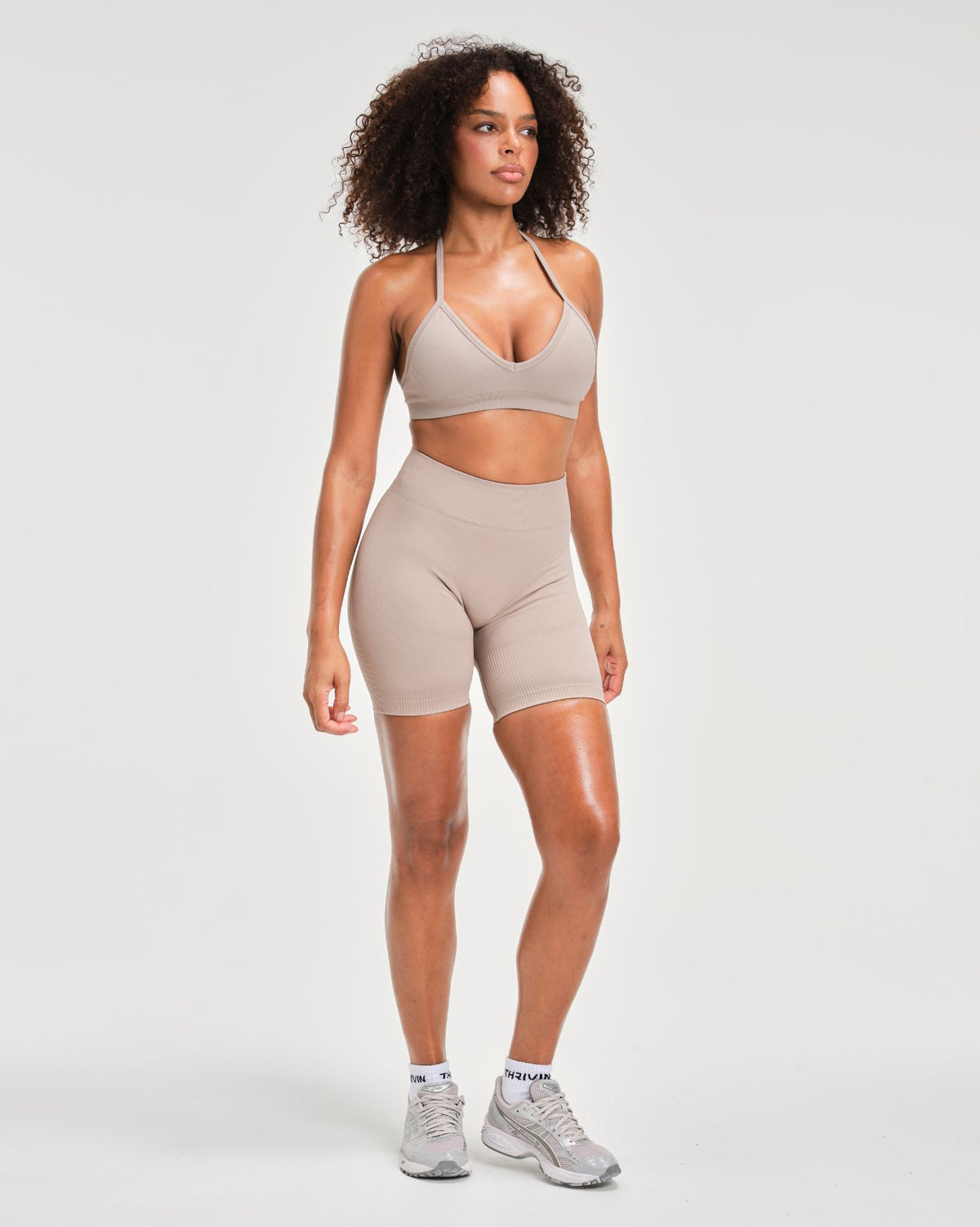 Elevate™ Sculpting Mid Waist Scrunch Shorts | Latte