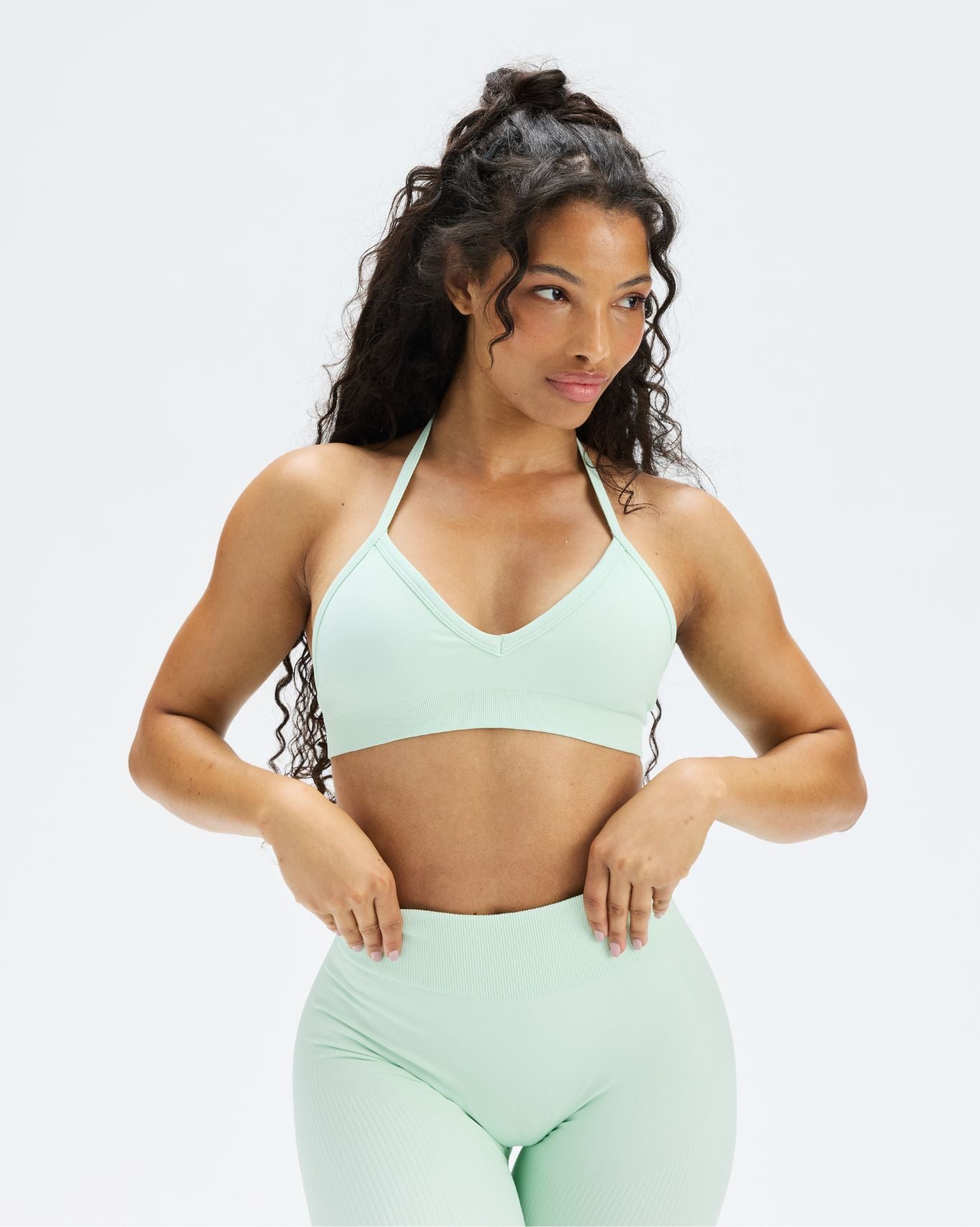 Elevate™ Sculpting Seamless Adjustable Halter Bra | Mint Julep