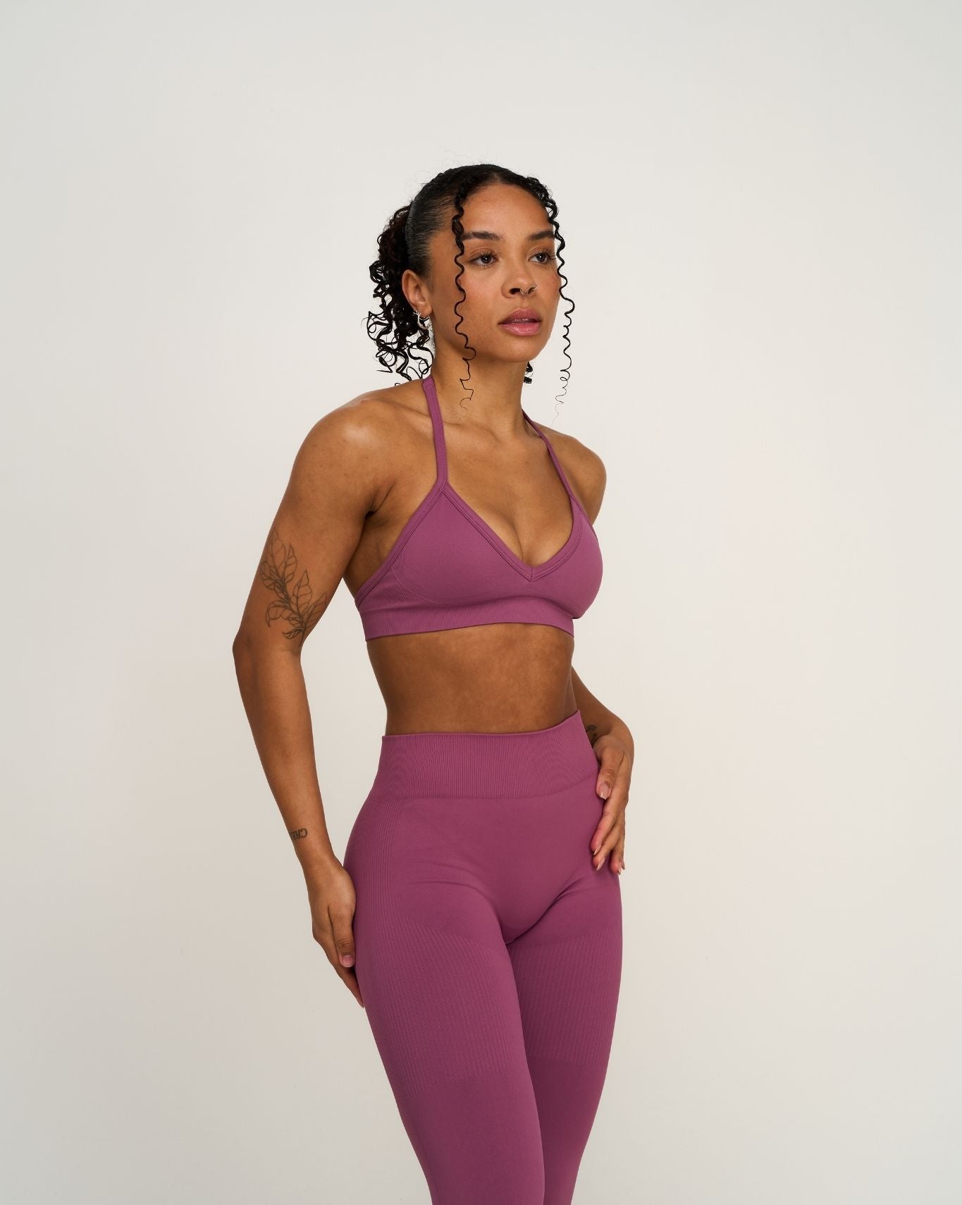Elevate™ Sculpting Seamless Adjustable Halter Bra | Orchid Mauve