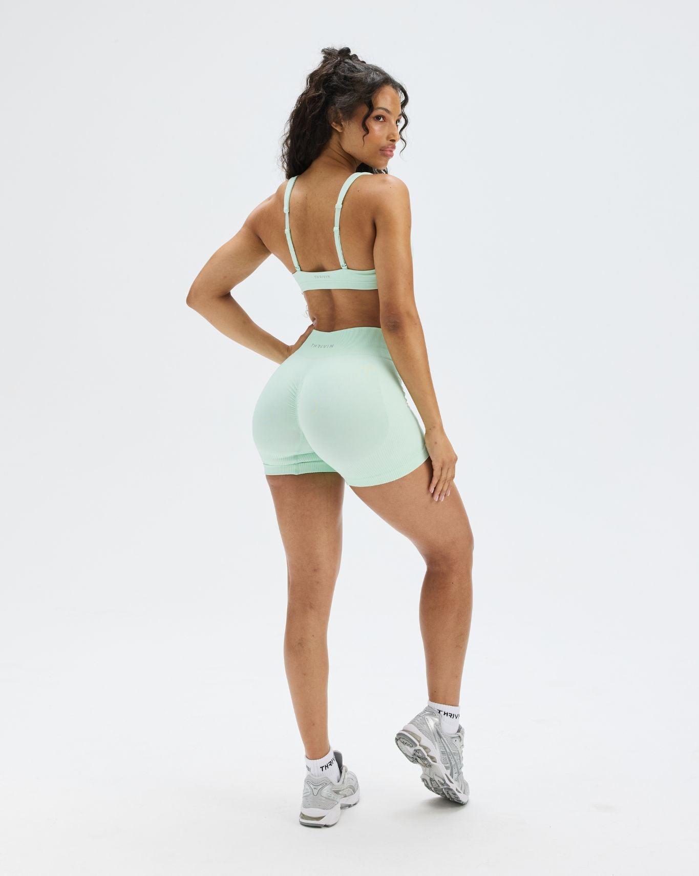 Elevate™ Sculpting Medium Impact Multiway Bra | Mint Julep