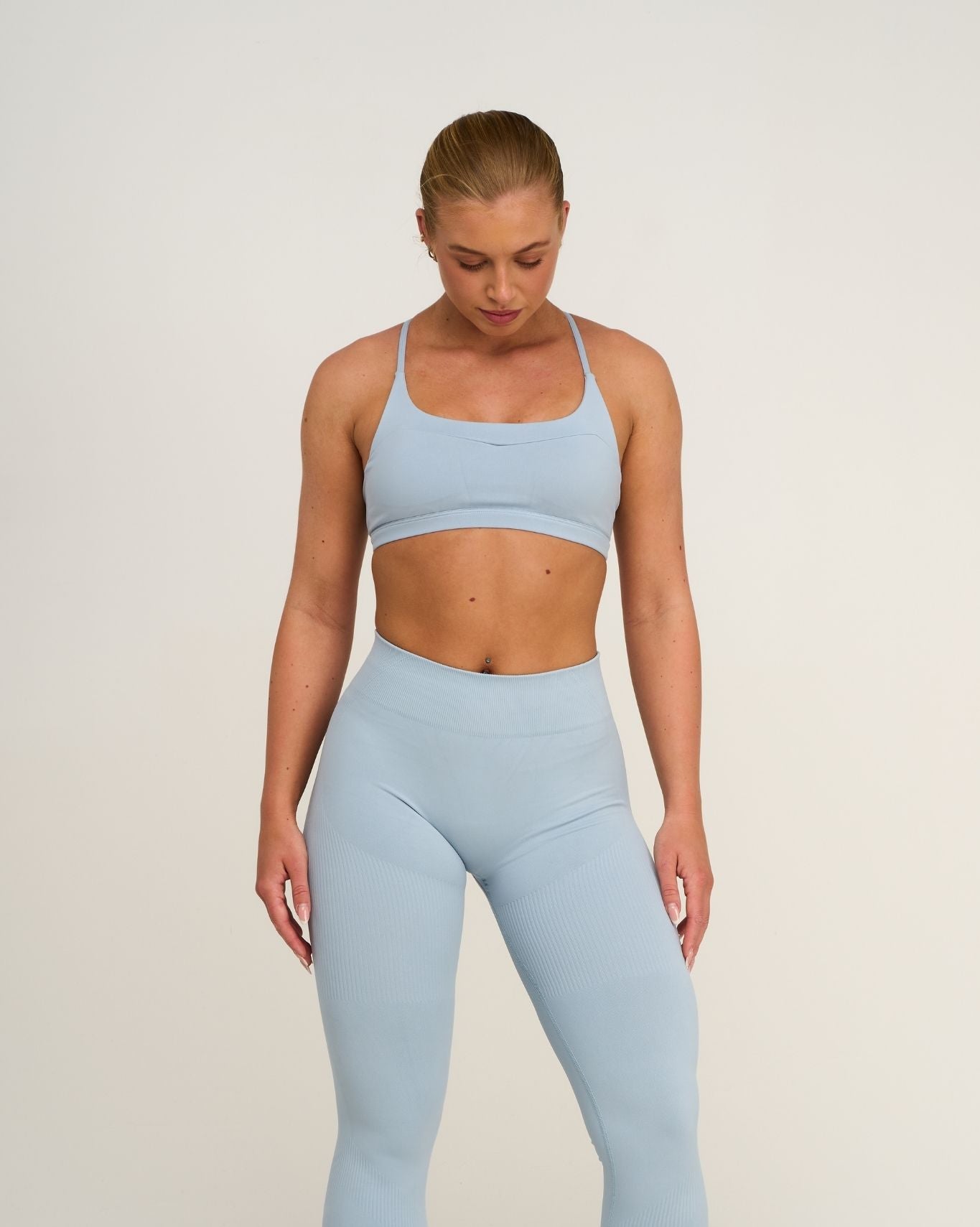 Elevate™ Sculpting Seamless Scoop Neck Bra | Blue Haze