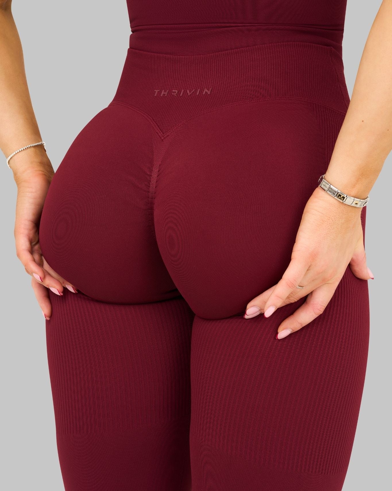 Elevate™ Sculpting Mid V-Waist Flare Leggings | Fine Wine